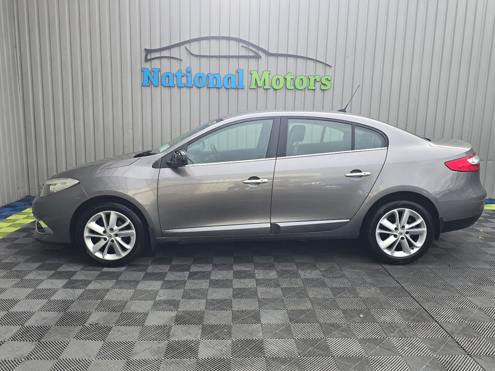 2014 Renault Fluence 1.5 DCI R-LINK - Image 7