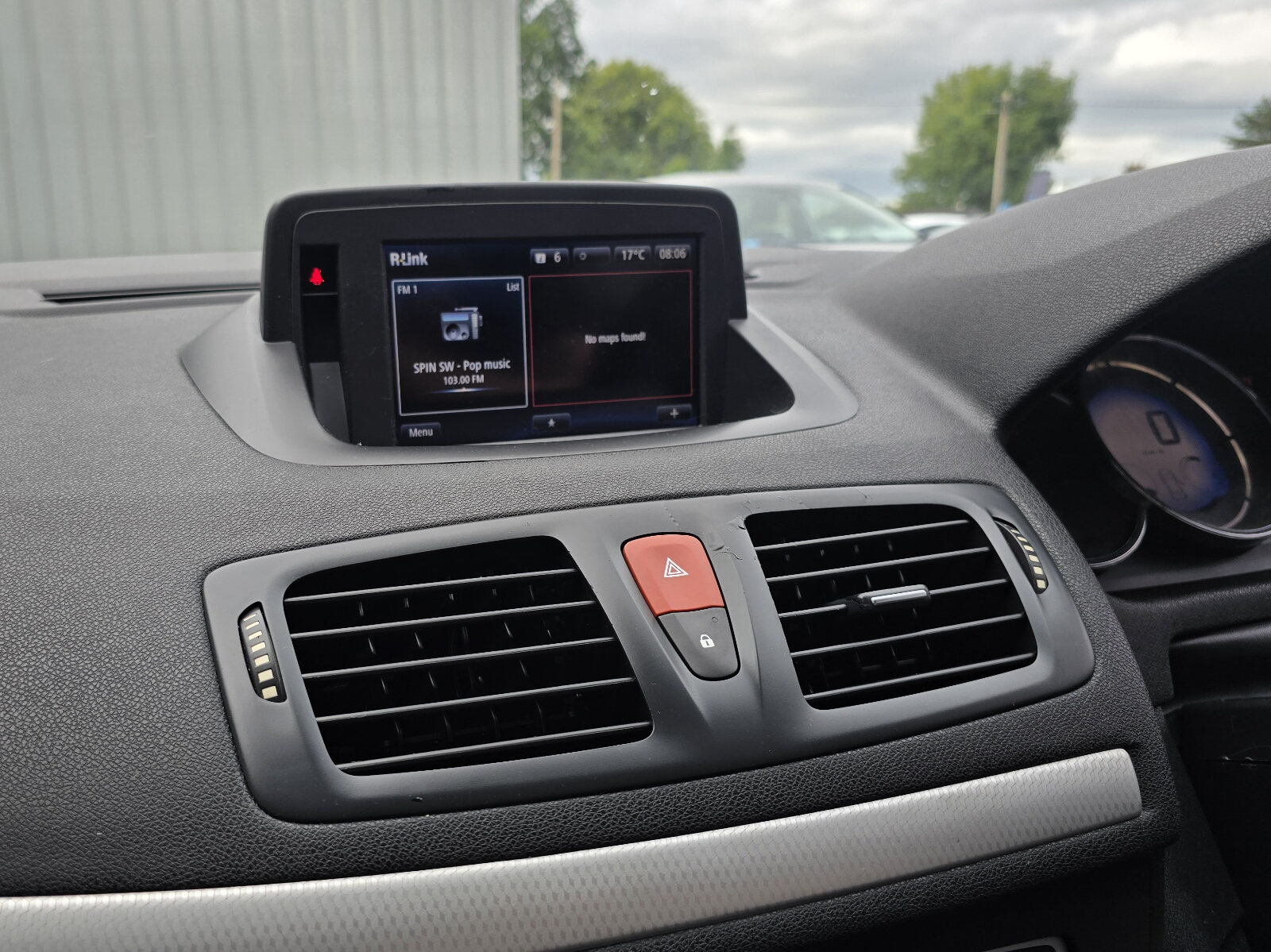 2014 Renault Fluence 1.5 DCI R-LINK - Image 15
