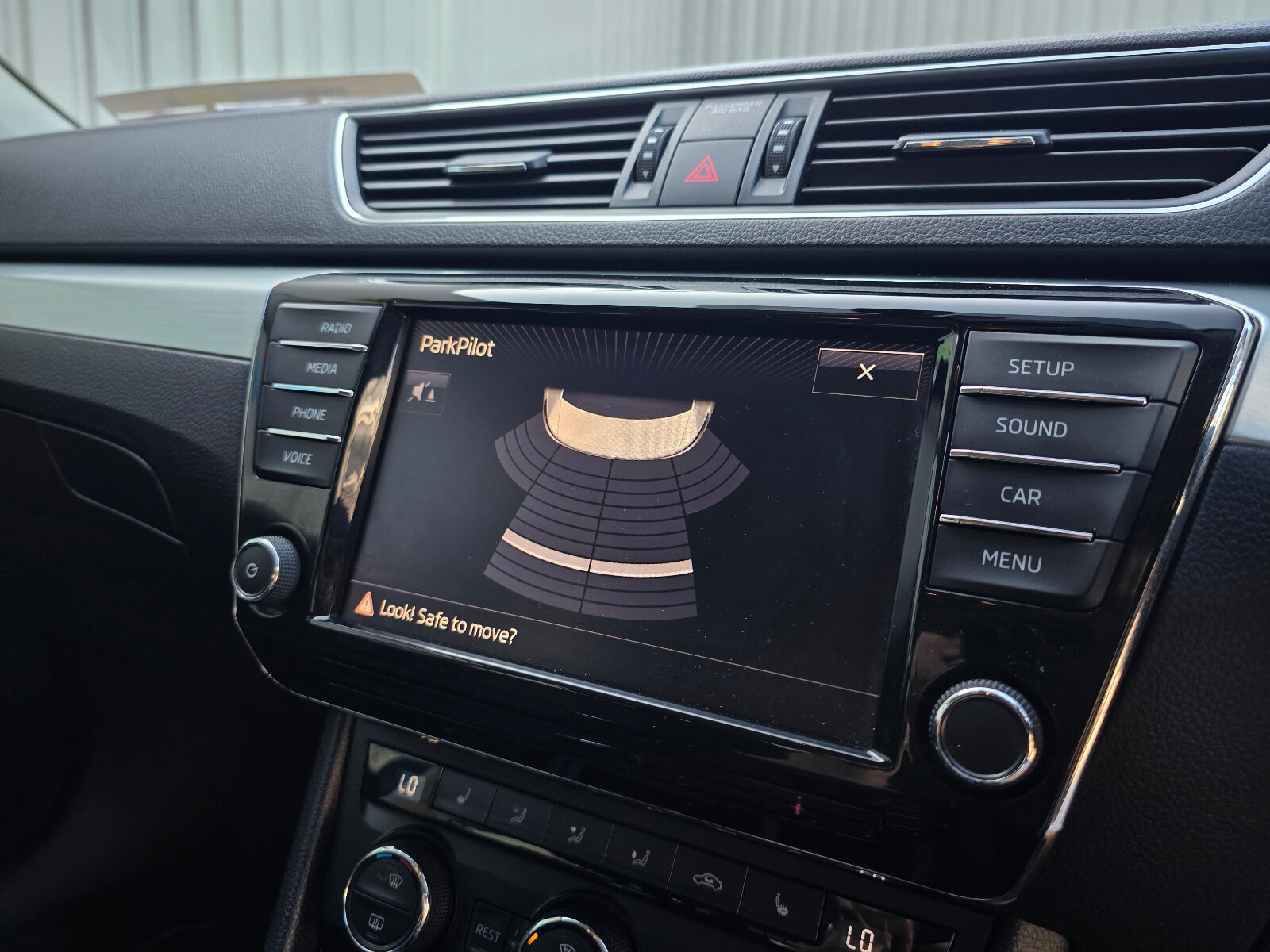 2017 Skoda Superb 1.6 TDI Ambition - Image 17