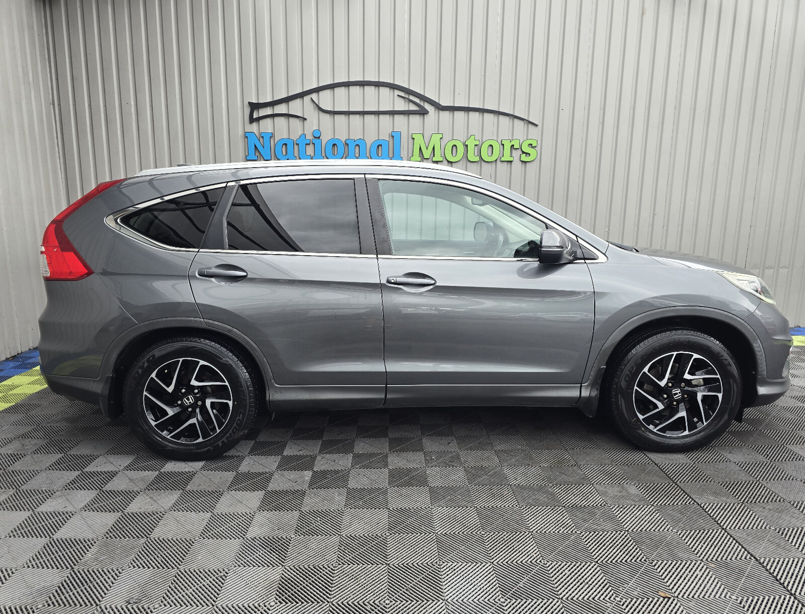 2017 Honda CR-V 1.6 i-DTEC SE - Image 2