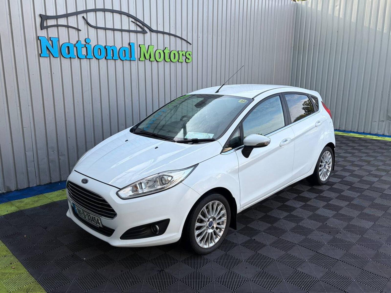 2014 Ford Fiesta 1.0 TITANIUM - Image 8