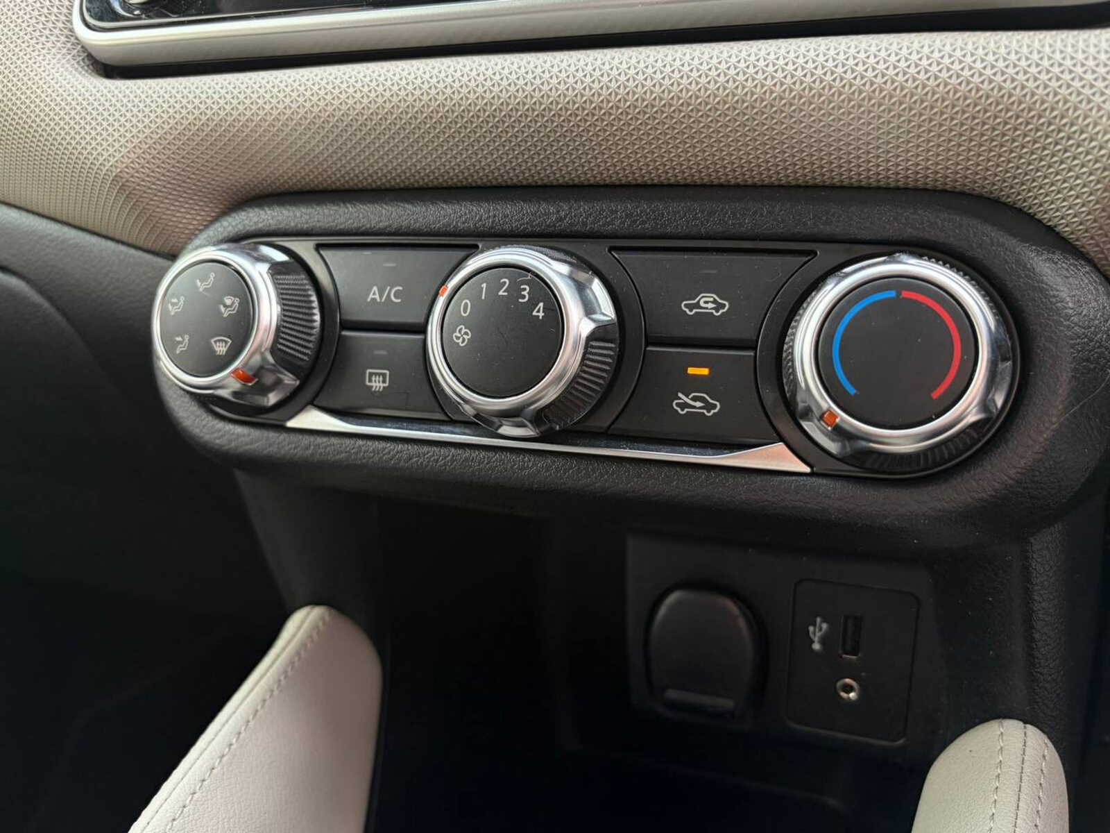 2018 Nissan Micra 1.0 PETROL SV - Image 15