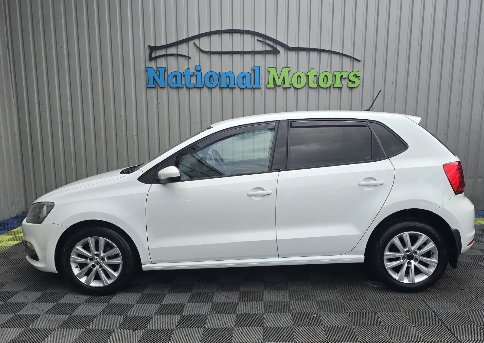 2015 Volkswagen Polo 1.4 TDI Trendline - Image 7