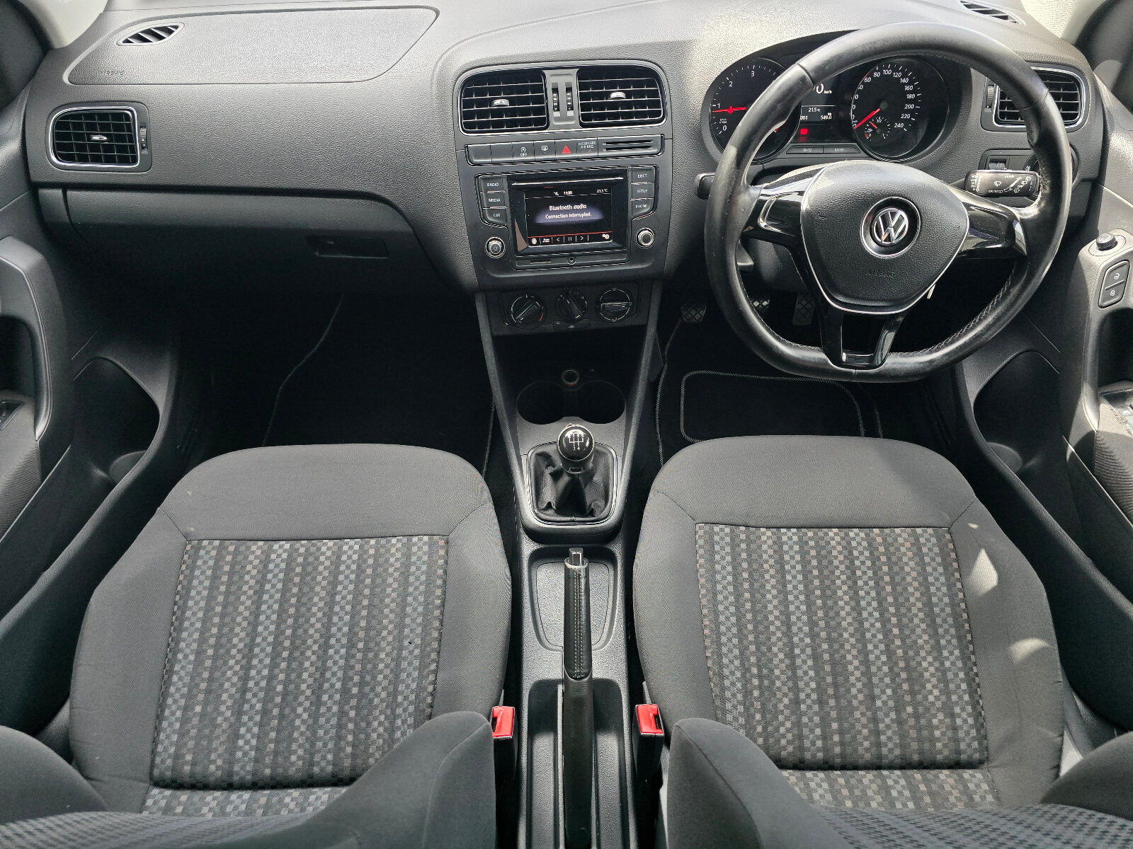 2015 Volkswagen Polo 1.4 TDI Trendline - Image 10