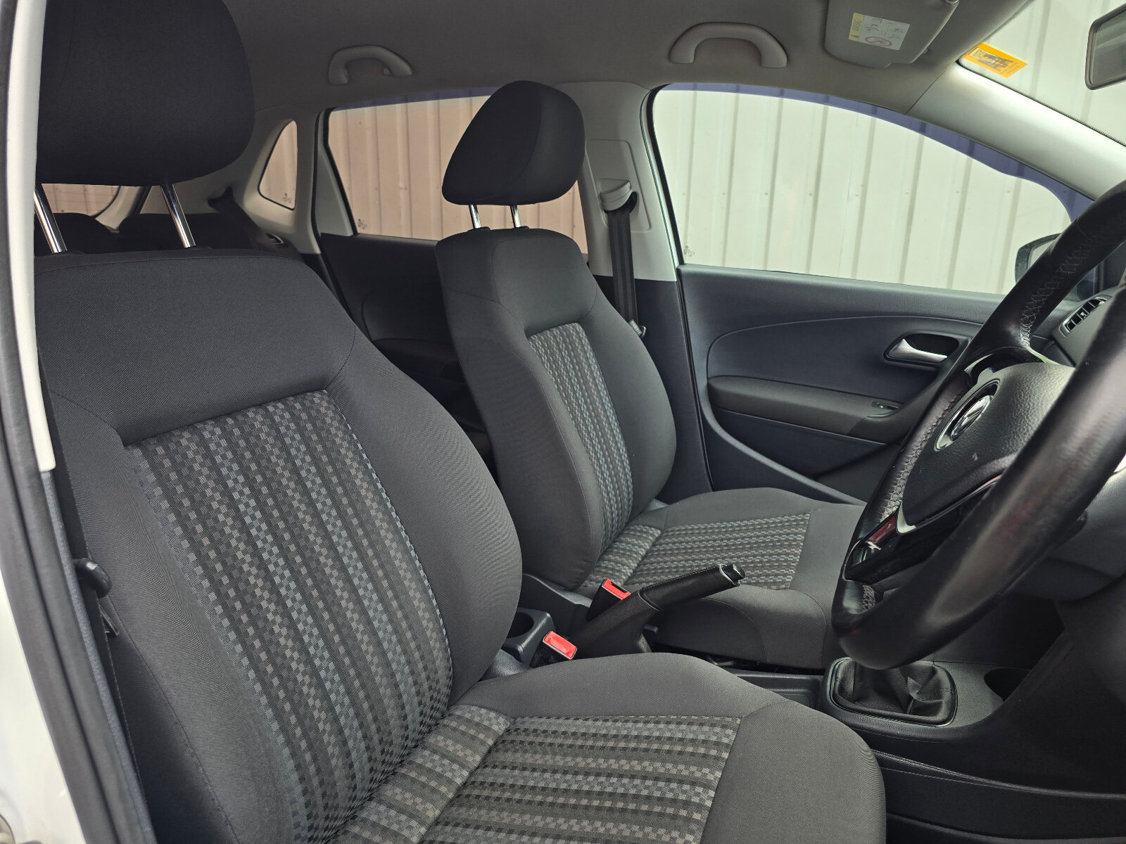 2015 Volkswagen Polo 1.4 TDI Trendline - Image 13