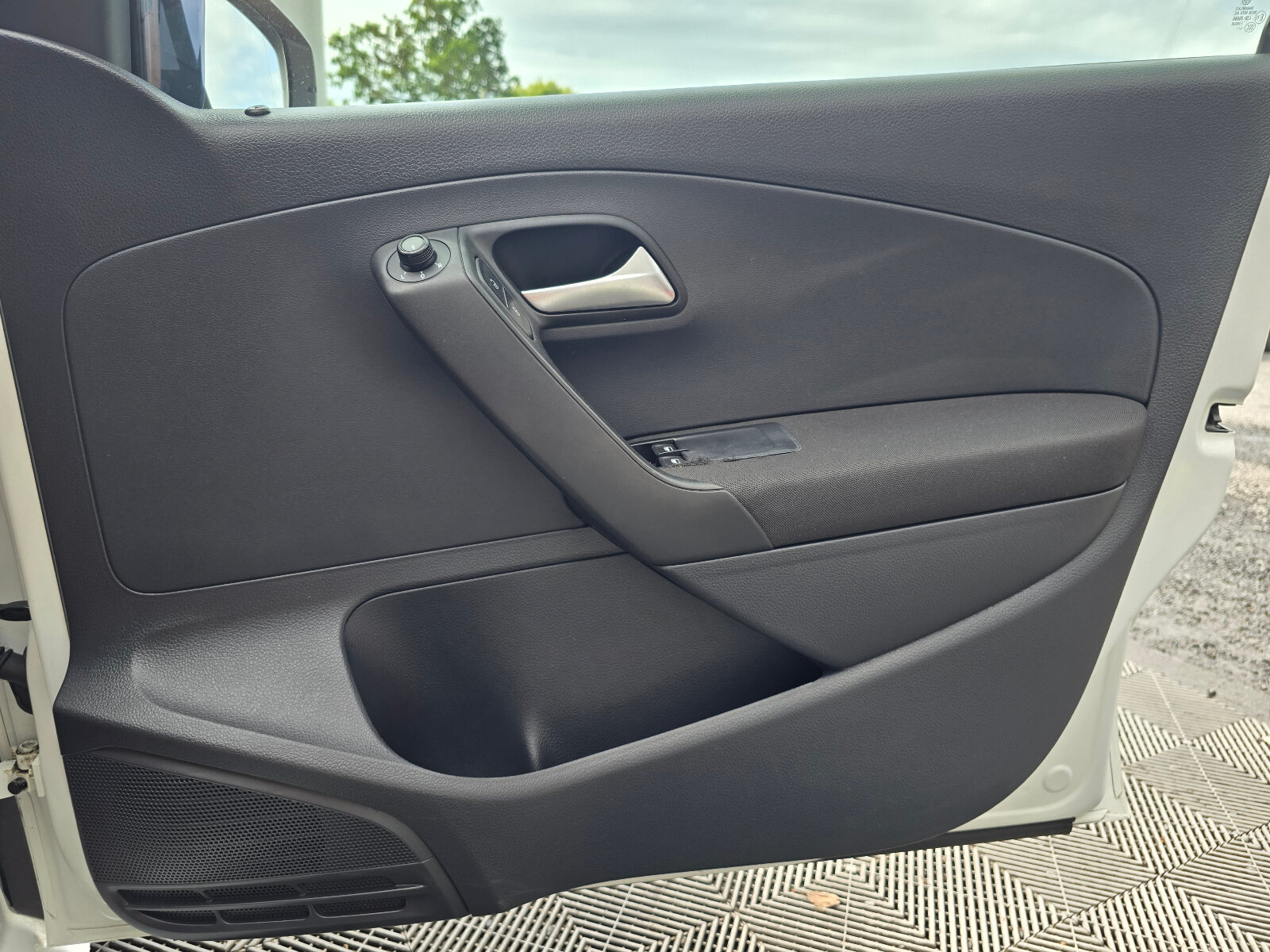 2015 Volkswagen Polo 1.4 TDI Trendline - Image 18