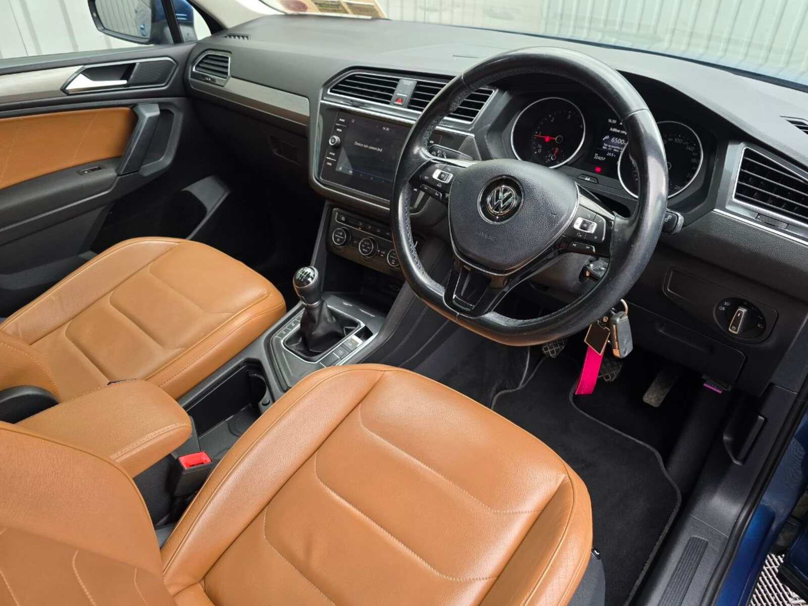 2018 Volkswagen Tiguan 2.0 TDI Comfortline - Image 12