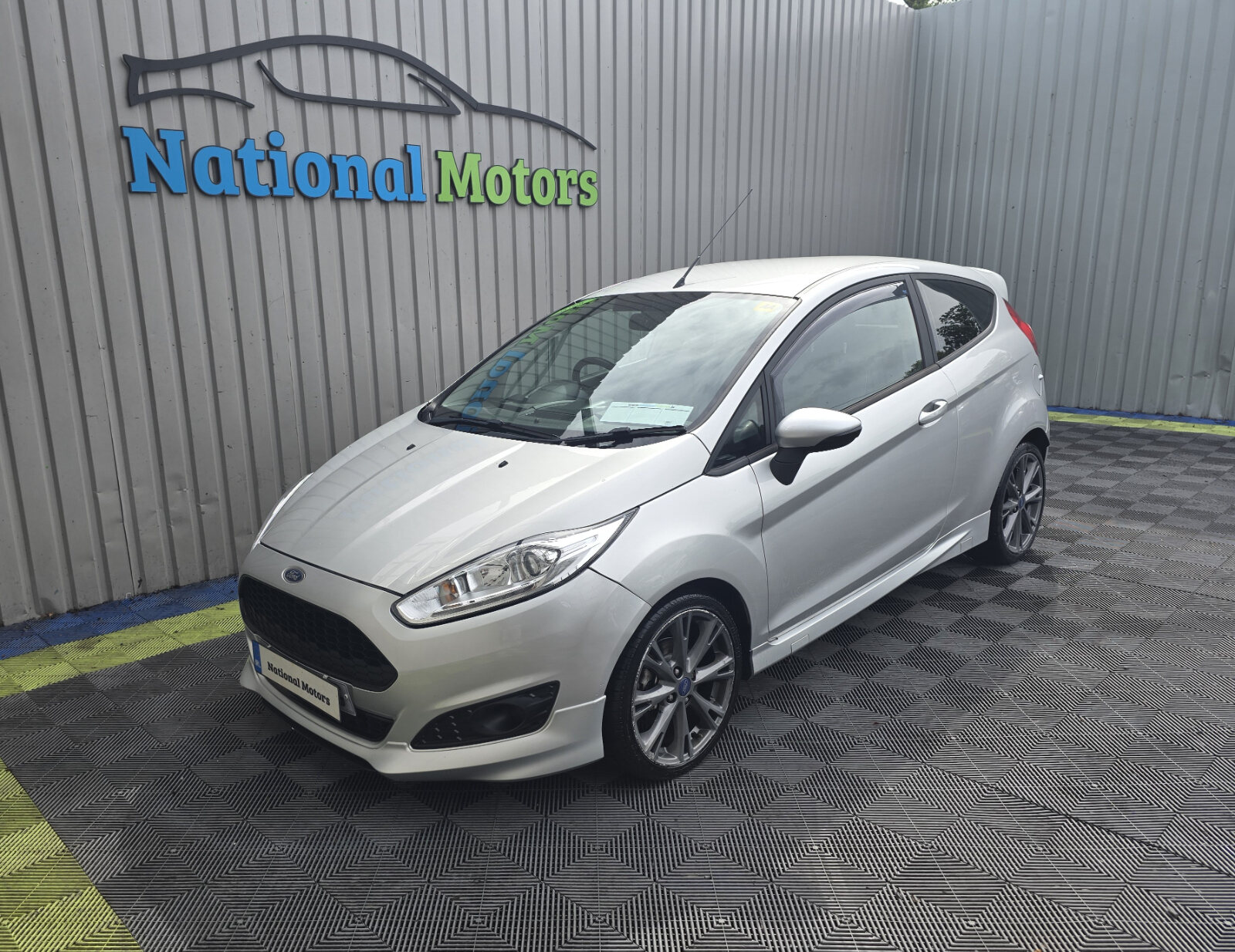 2016 Ford Fiesta ZETEC-S 1.0 PETROL - Image 8