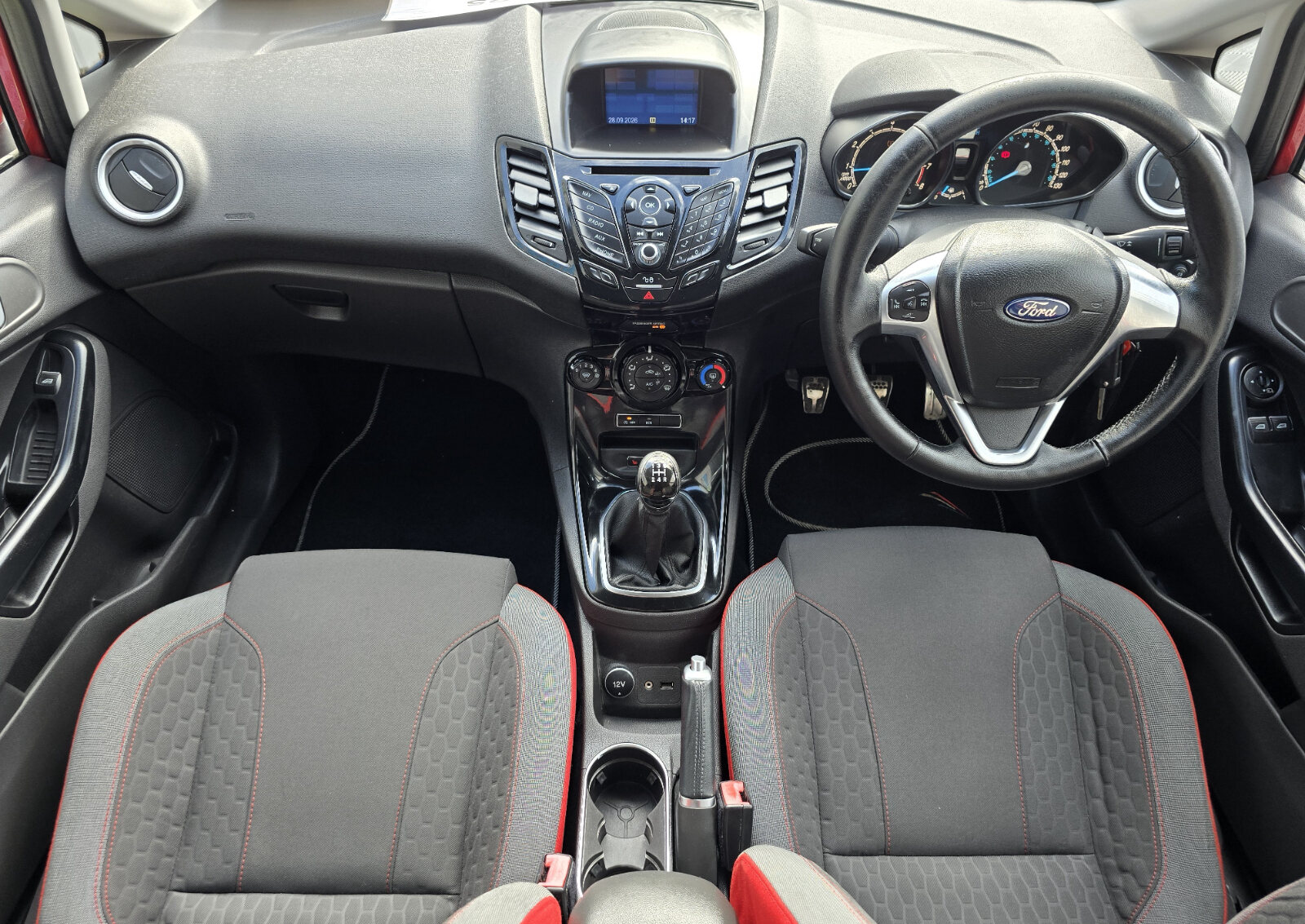 2015 Ford Fiesta ZETEC-S 1.0 PETROL - Image 10