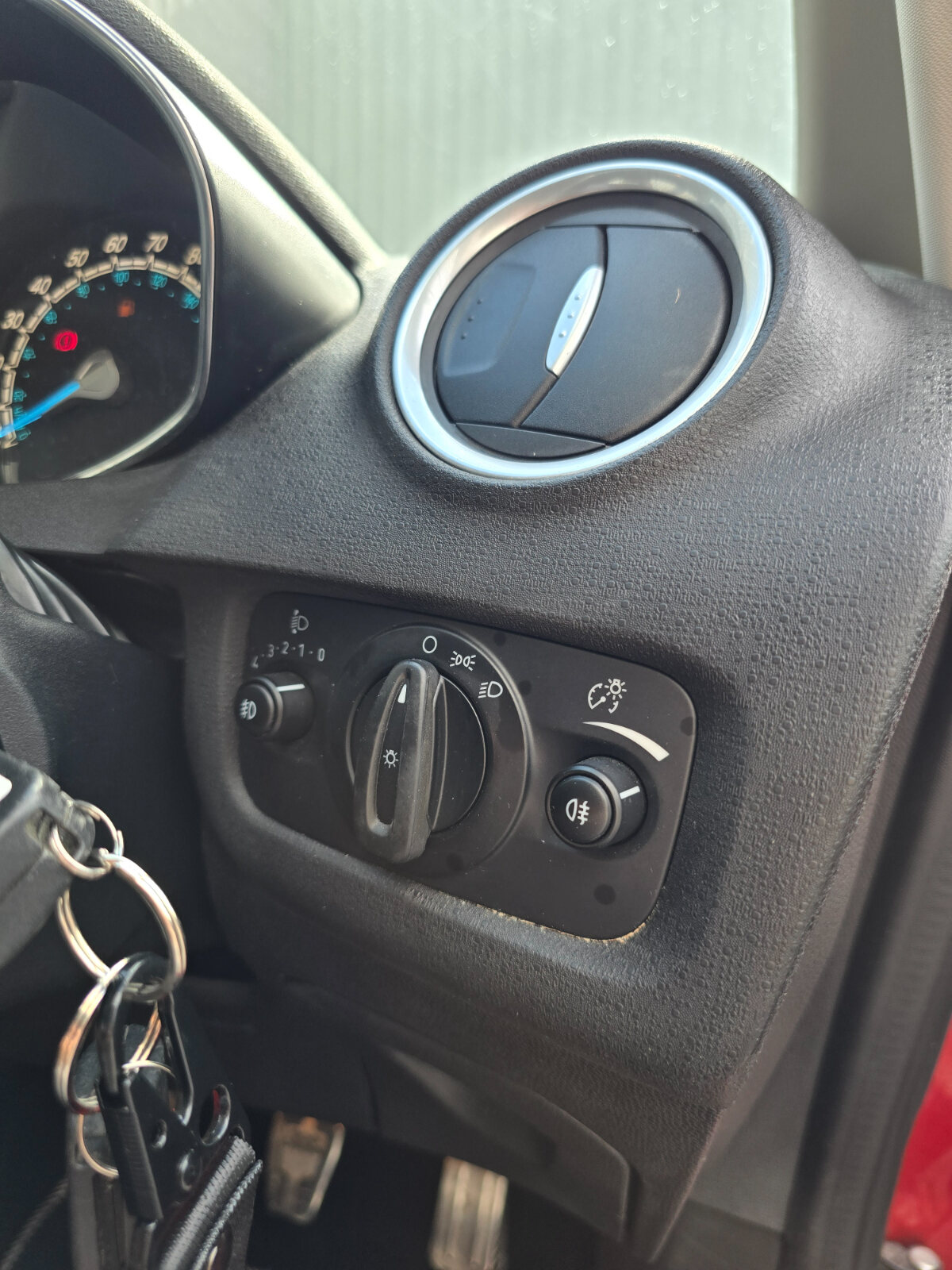 2015 Ford Fiesta ZETEC-S 1.0 PETROL - Image 18