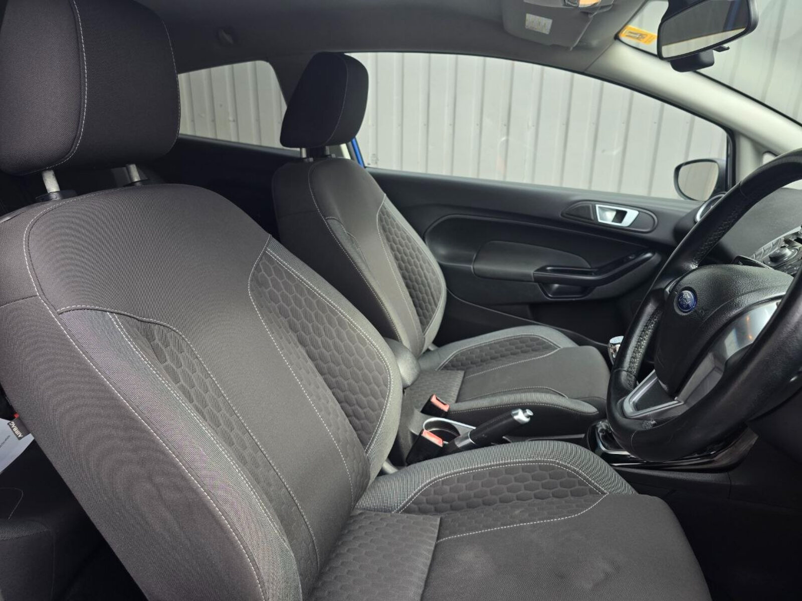 2013 Ford Fiesta ZETEC-S 1.0 PETROL - Image 12