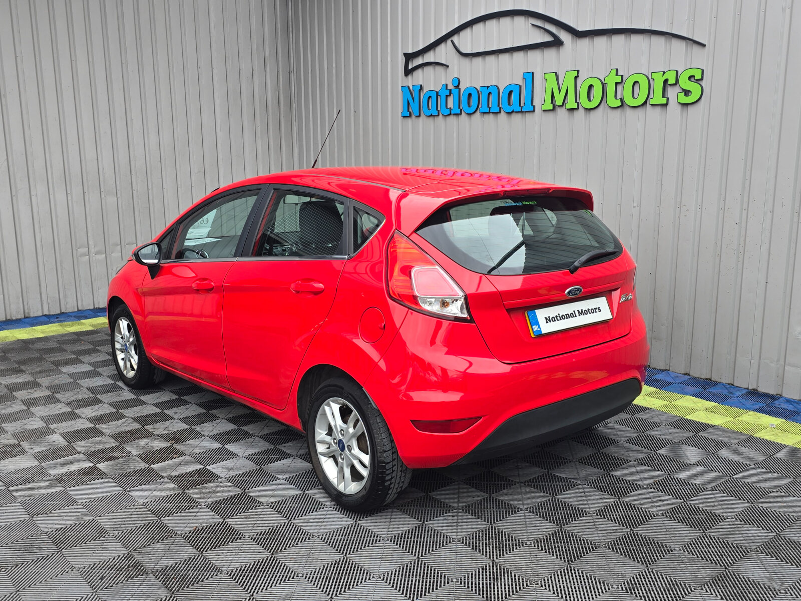 2014 Ford Fiesta ZETEC 1.2 PETROL - Image 6
