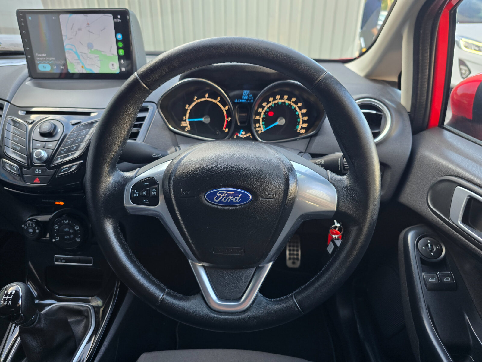 2014 Ford Fiesta ZETEC-S 1.0 PETROL - Image 16
