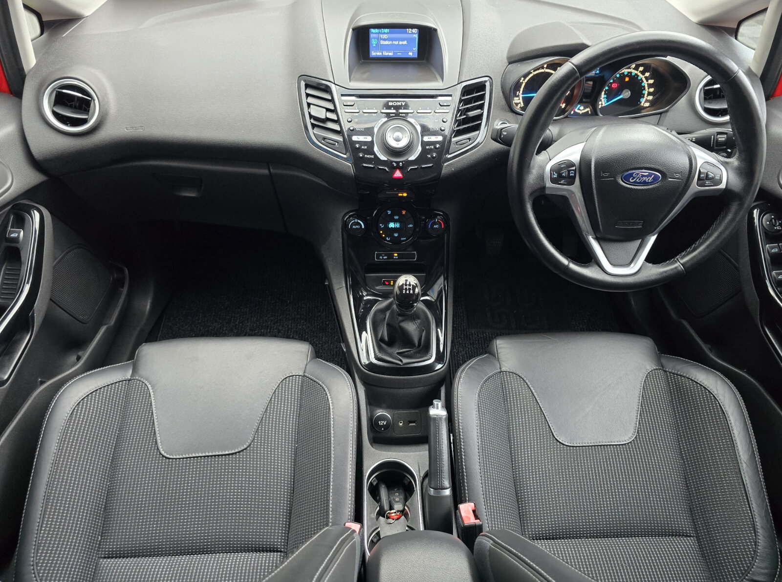 2015 Ford Fiesta TITANIUM X 1.0 PETROL - Image 10