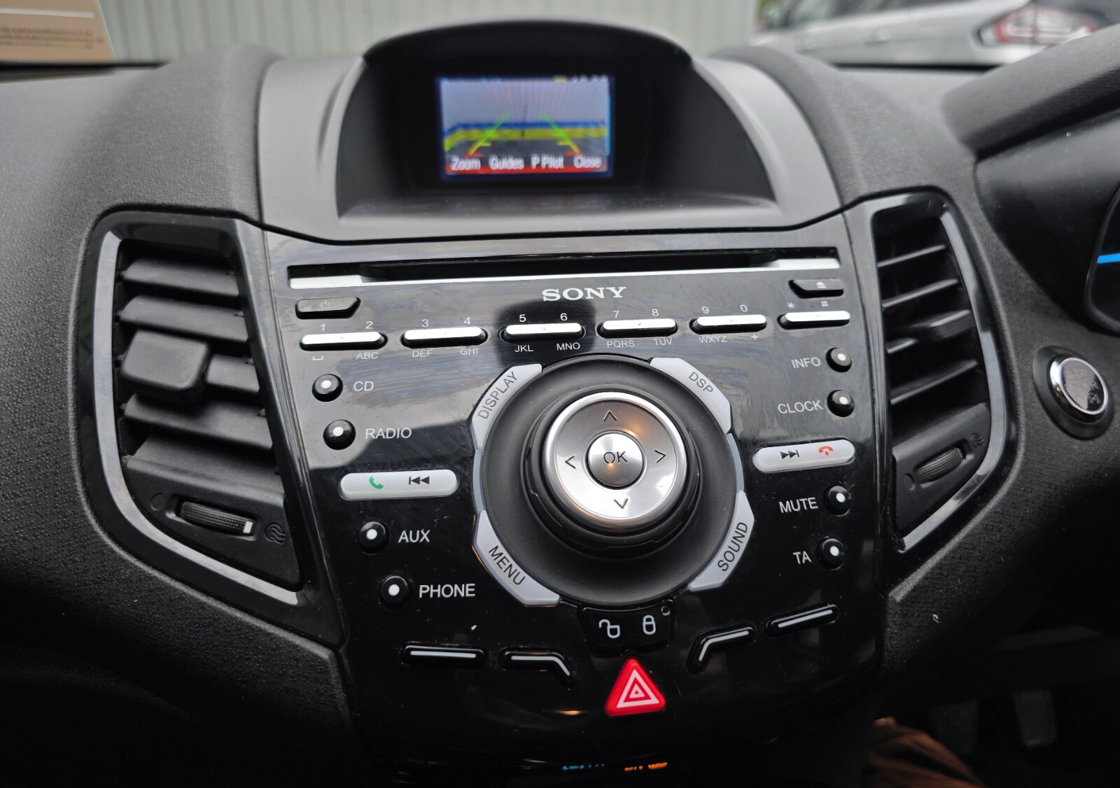 2015 Ford Fiesta TITANIUM X 1.0 PETROL - Image 17
