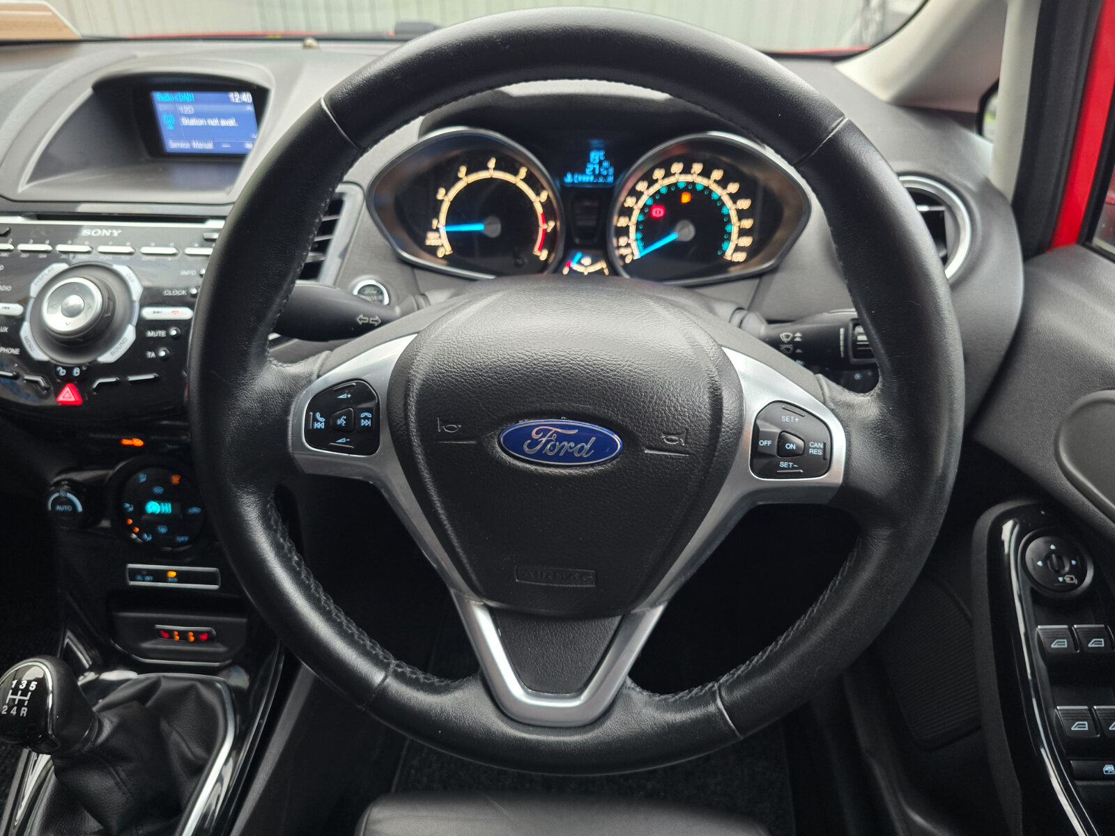 2015 Ford Fiesta TITANIUM X 1.0 PETROL - Image 18