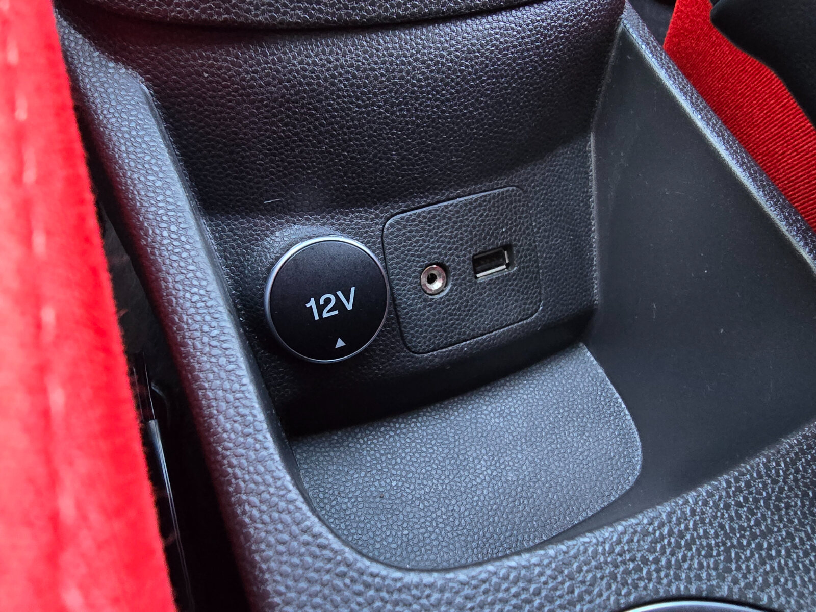 2014 Ford Fiesta ZETEC-S 1.0 PETROL - Image 15