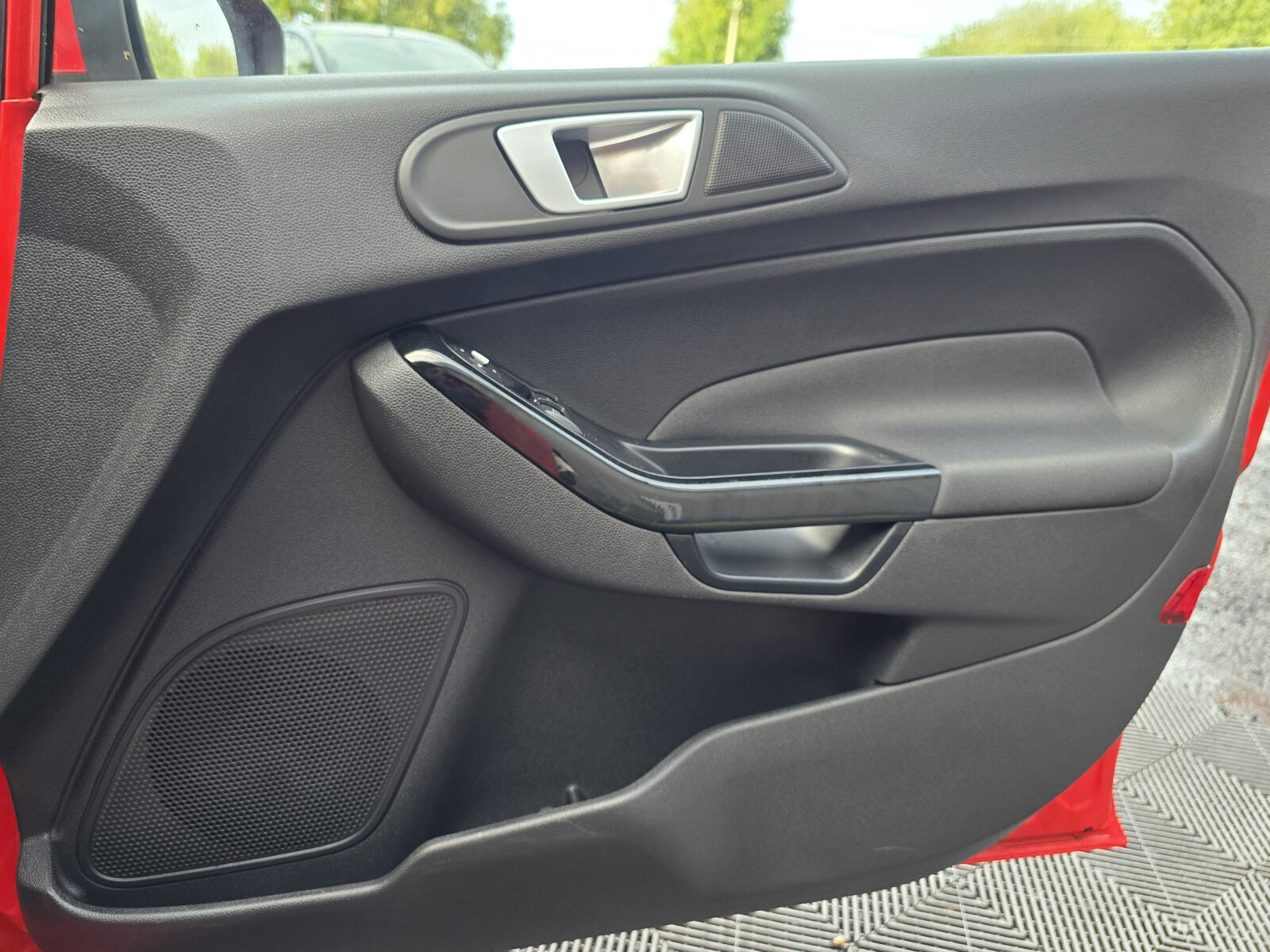 2013 Ford Fiesta 1.0 PETROL - Image 19