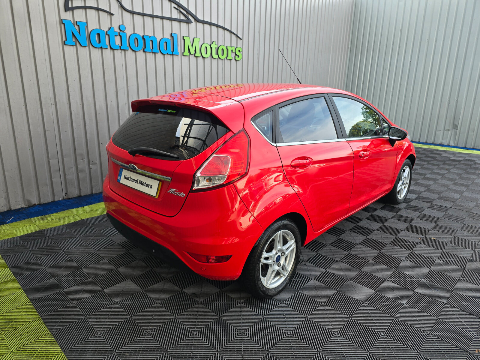2013 Ford Fiesta 1.2 PETROL - Image 3