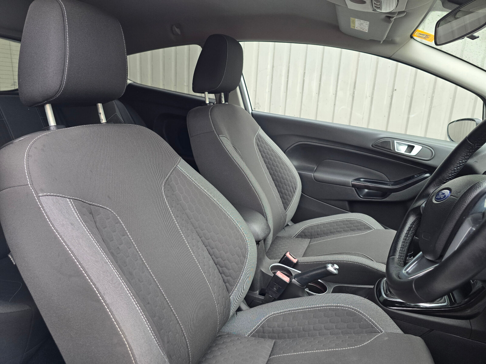 2016 Ford Fiesta ZETEC-S 1.0 PETROL - Image 11