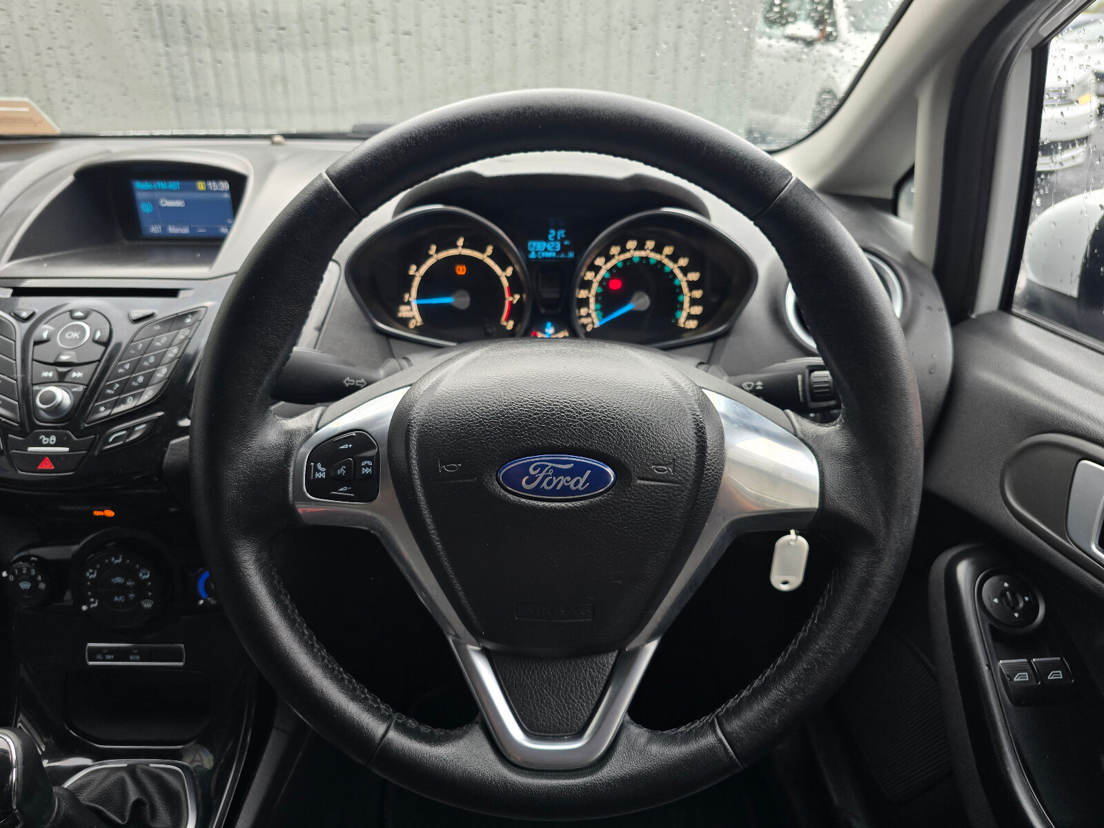 2016 Ford Fiesta ZETEC-S 1.0 PETROL - Image 16