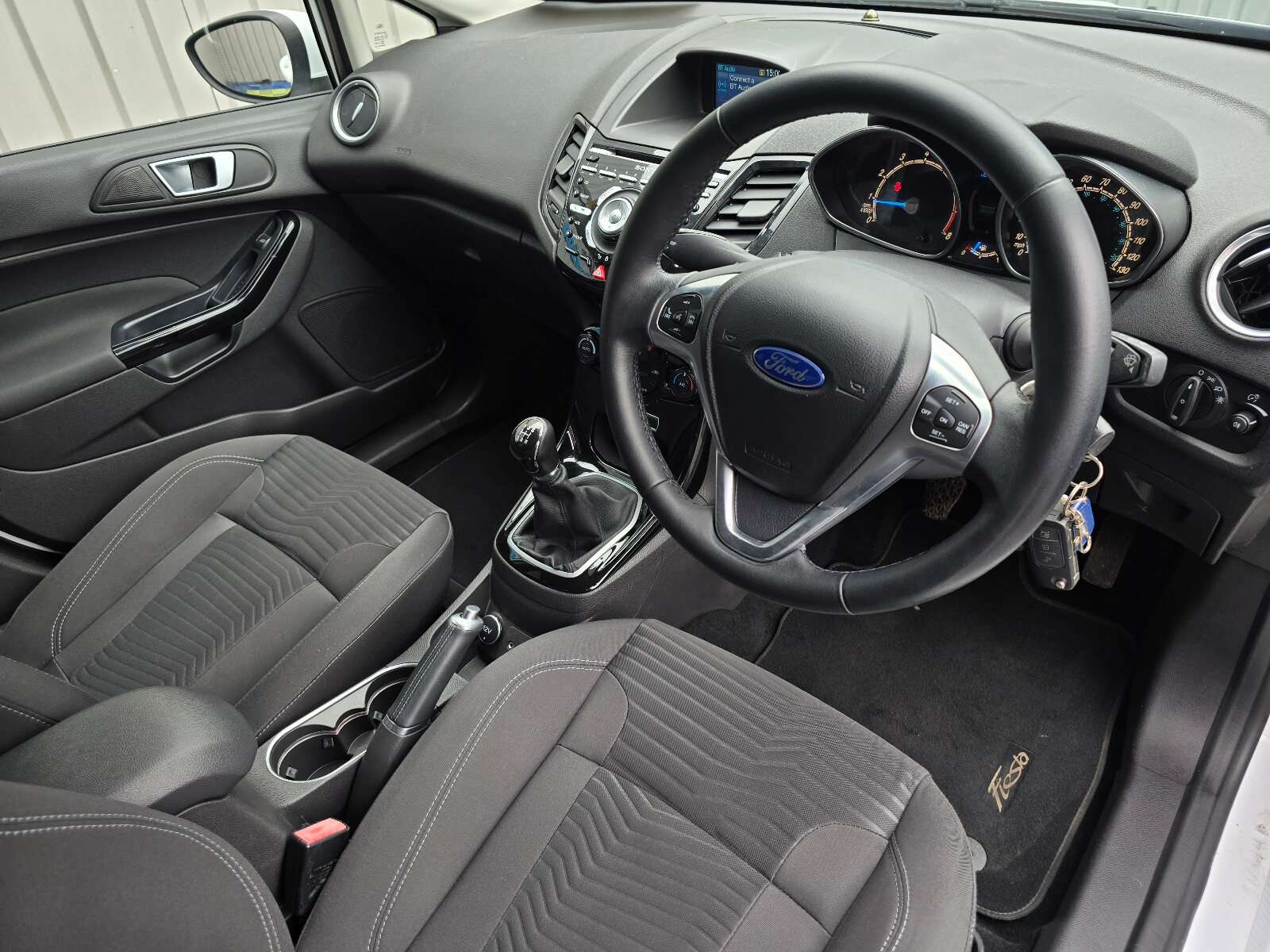 2014 Ford Fiesta TITANIUM 1.0 PETROL - Image 12
