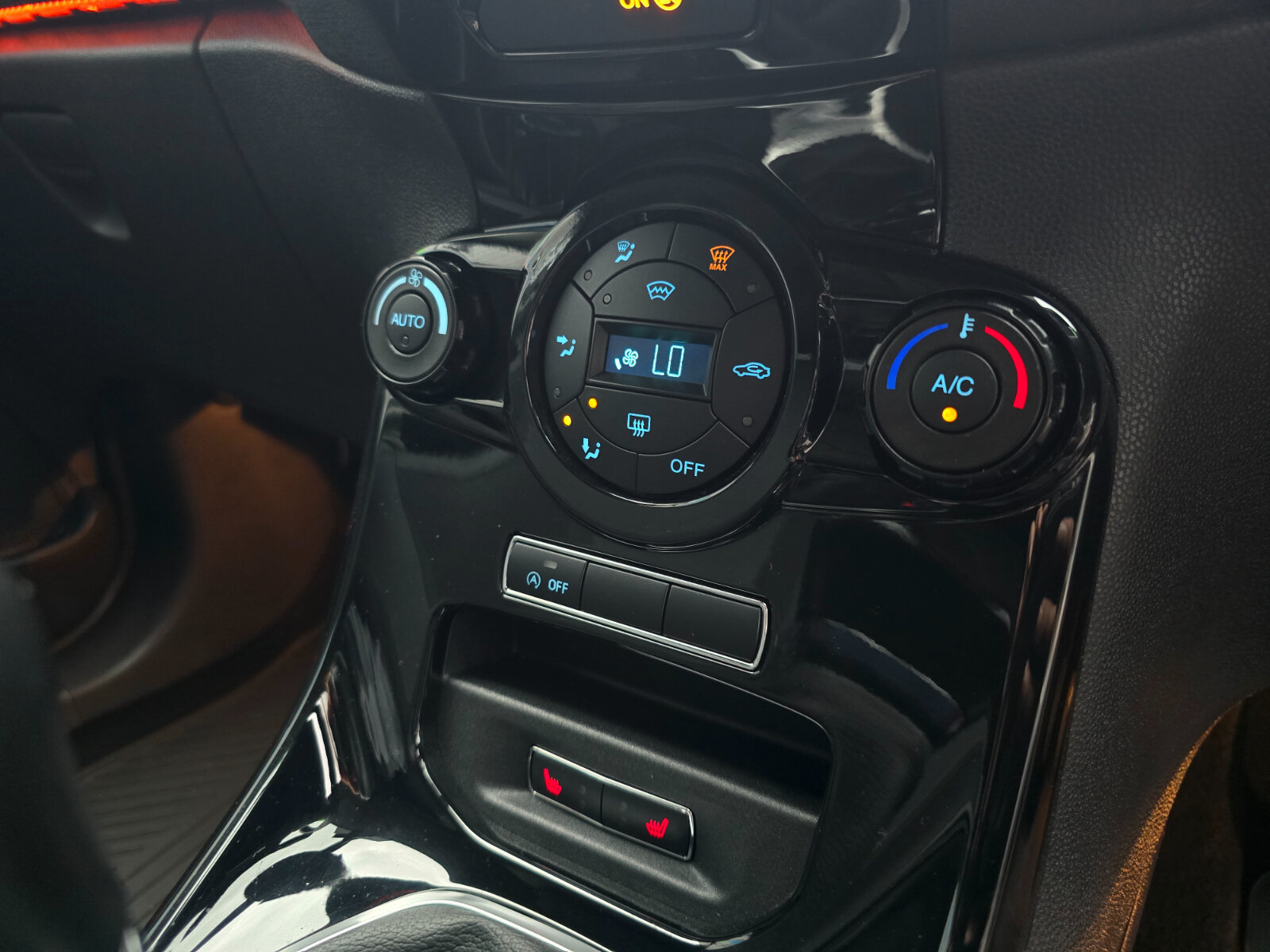 2014 Ford Fiesta TITANIUM X 1.0 PETROL - Image 15