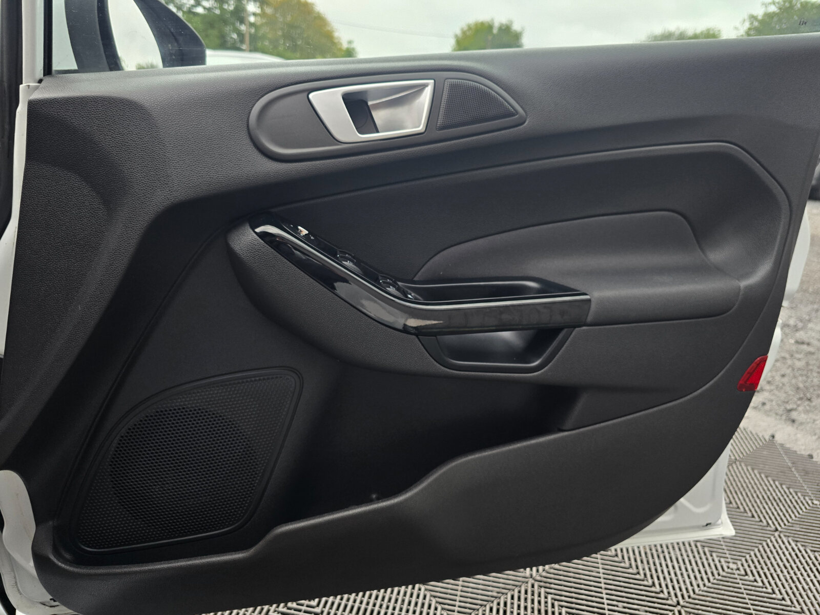 2014 Ford Fiesta TITANIUM X 1.0 PETROL - Image 19