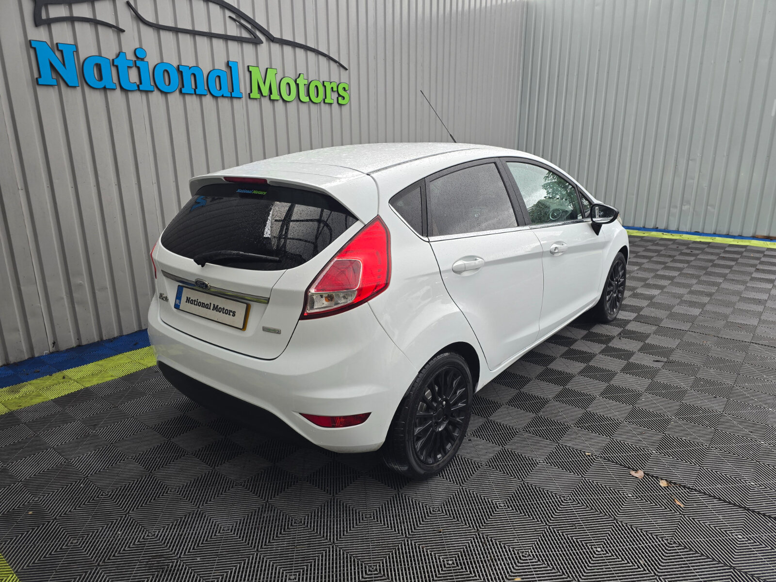 2014 Ford Fiesta TITANIUM 1.0 PETROL - Image 3