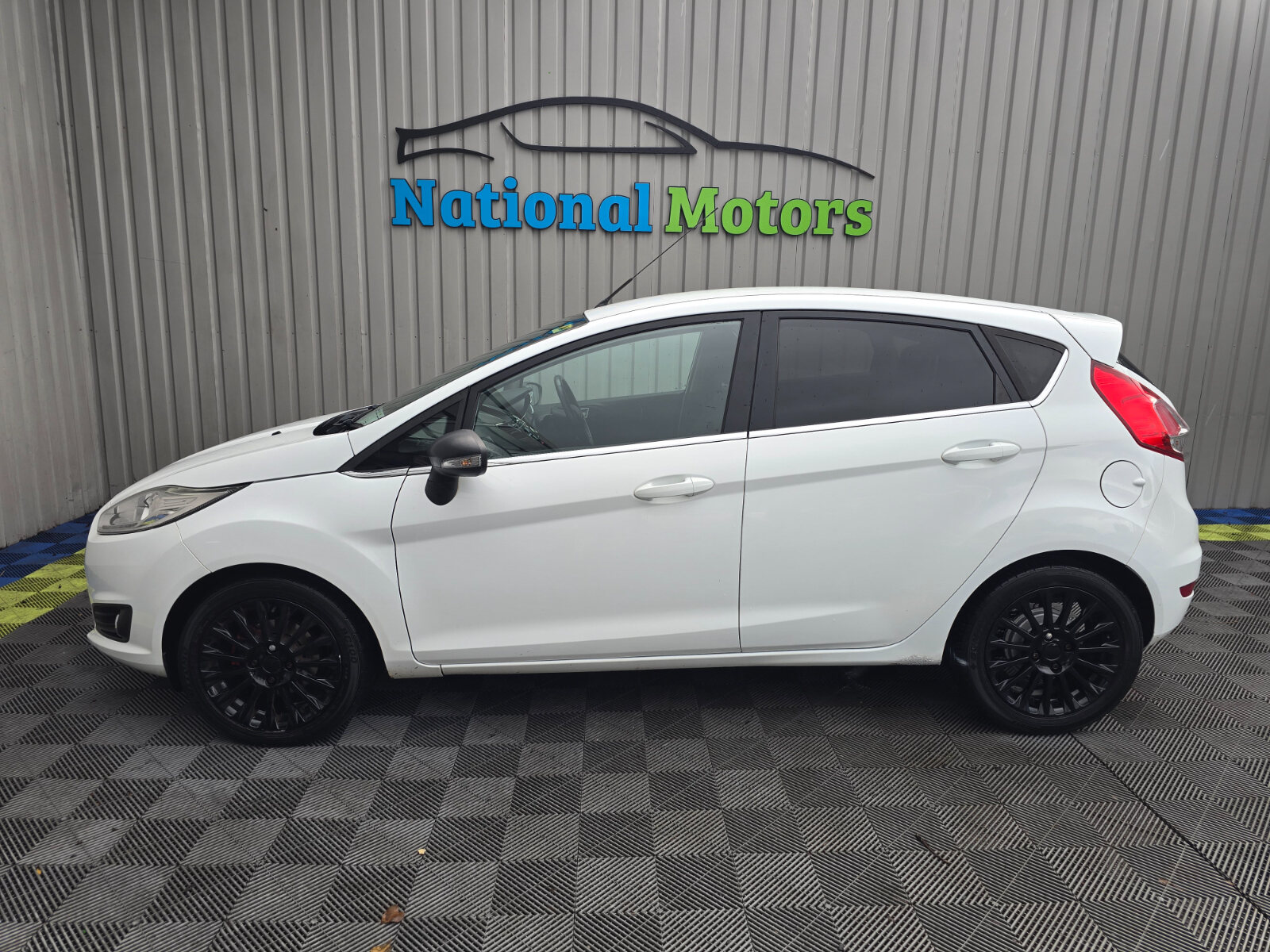 2014 Ford Fiesta TITANIUM 1.0 PETROL - Image 7