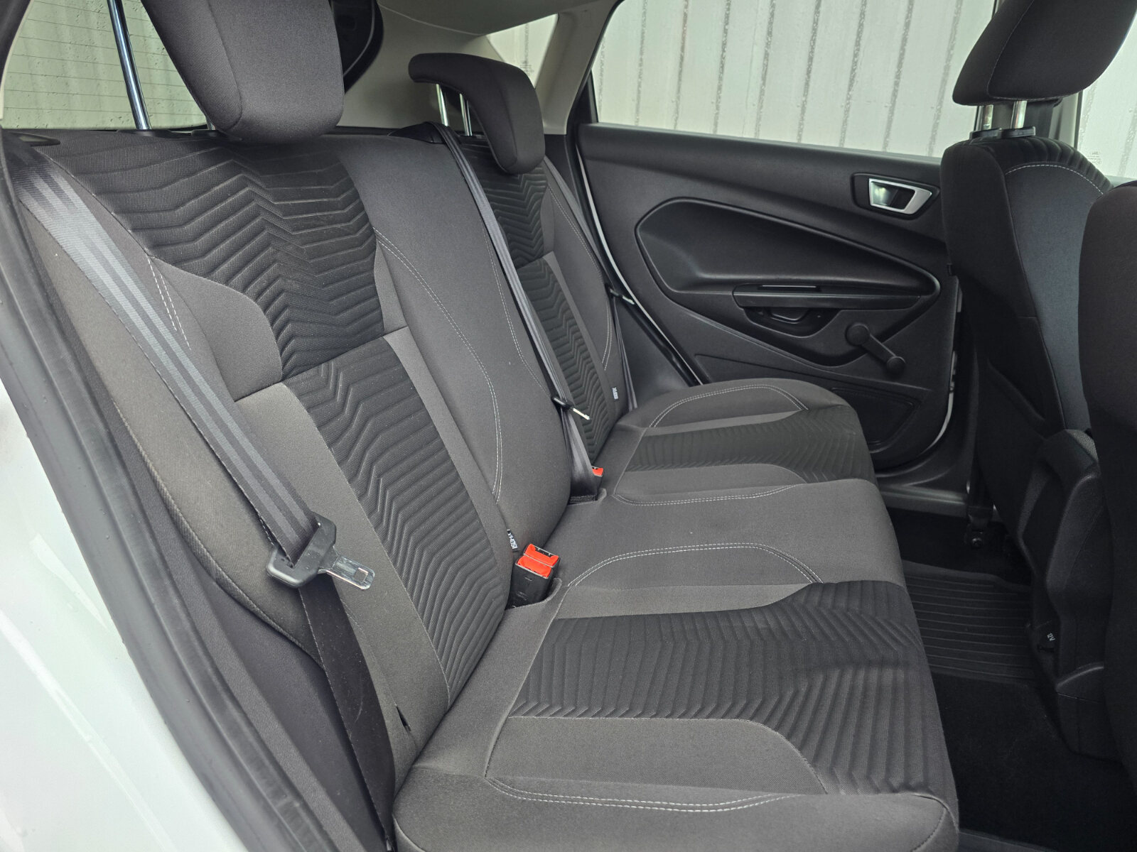 2014 Ford Fiesta TITANIUM 1.0 PETROL - Image 20
