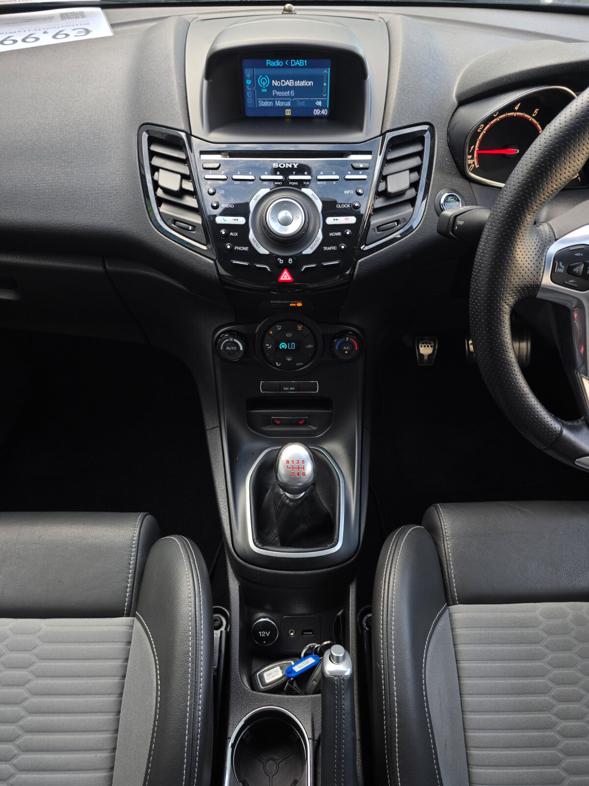 2014 Ford Fiesta ST-3 1.6 PETROL - Image 15