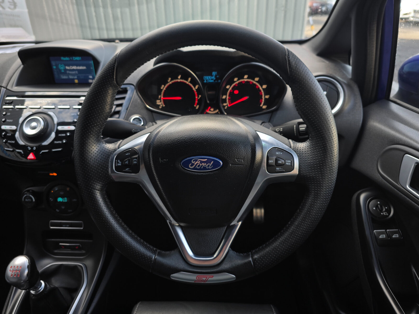 2014 Ford Fiesta ST-3 1.6 PETROL - Image 18