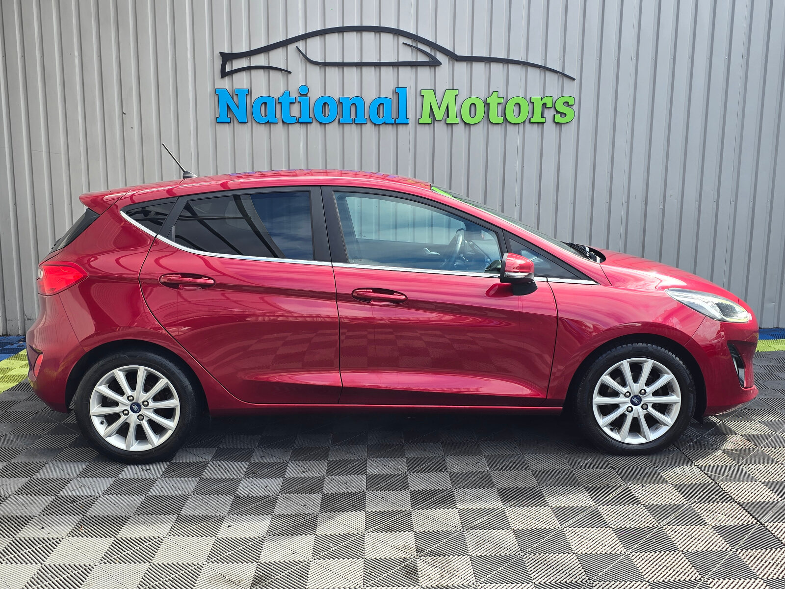 2018 Ford Fiesta TITANIUM 1.0 PETROL - Image 2