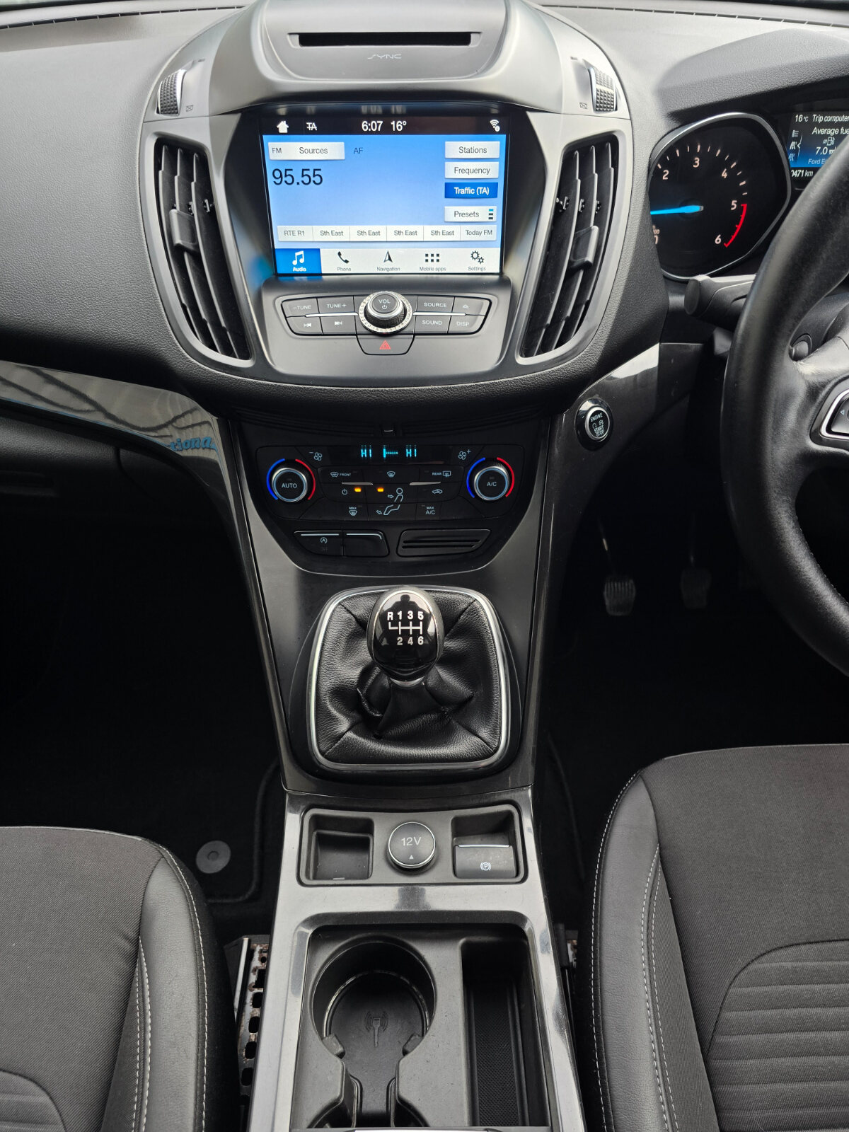 2019 Ford Kuga TITANIUM 1.5 TDCi - Image 12