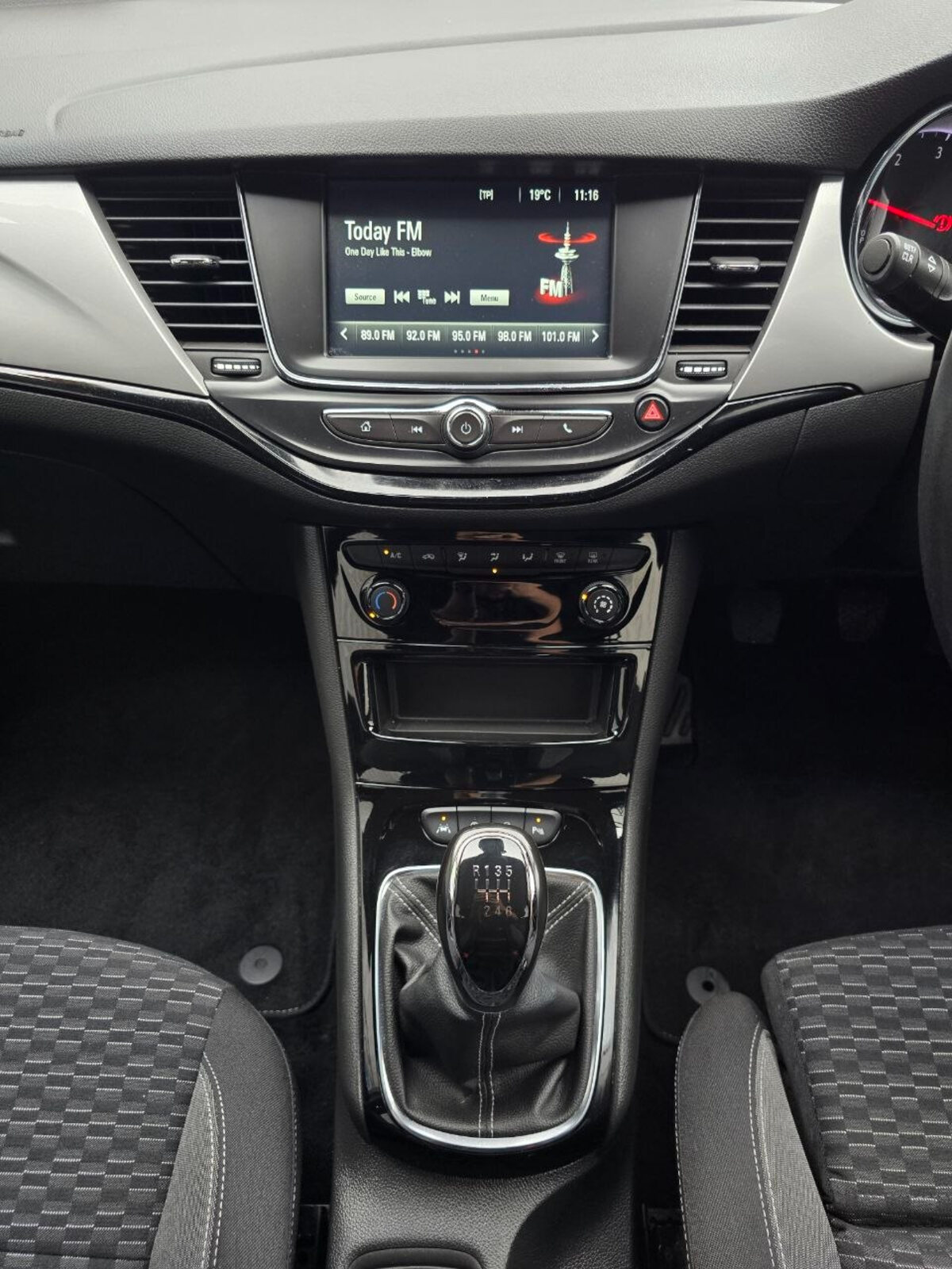 2021 Opel Astra 1.5 D - Image 14