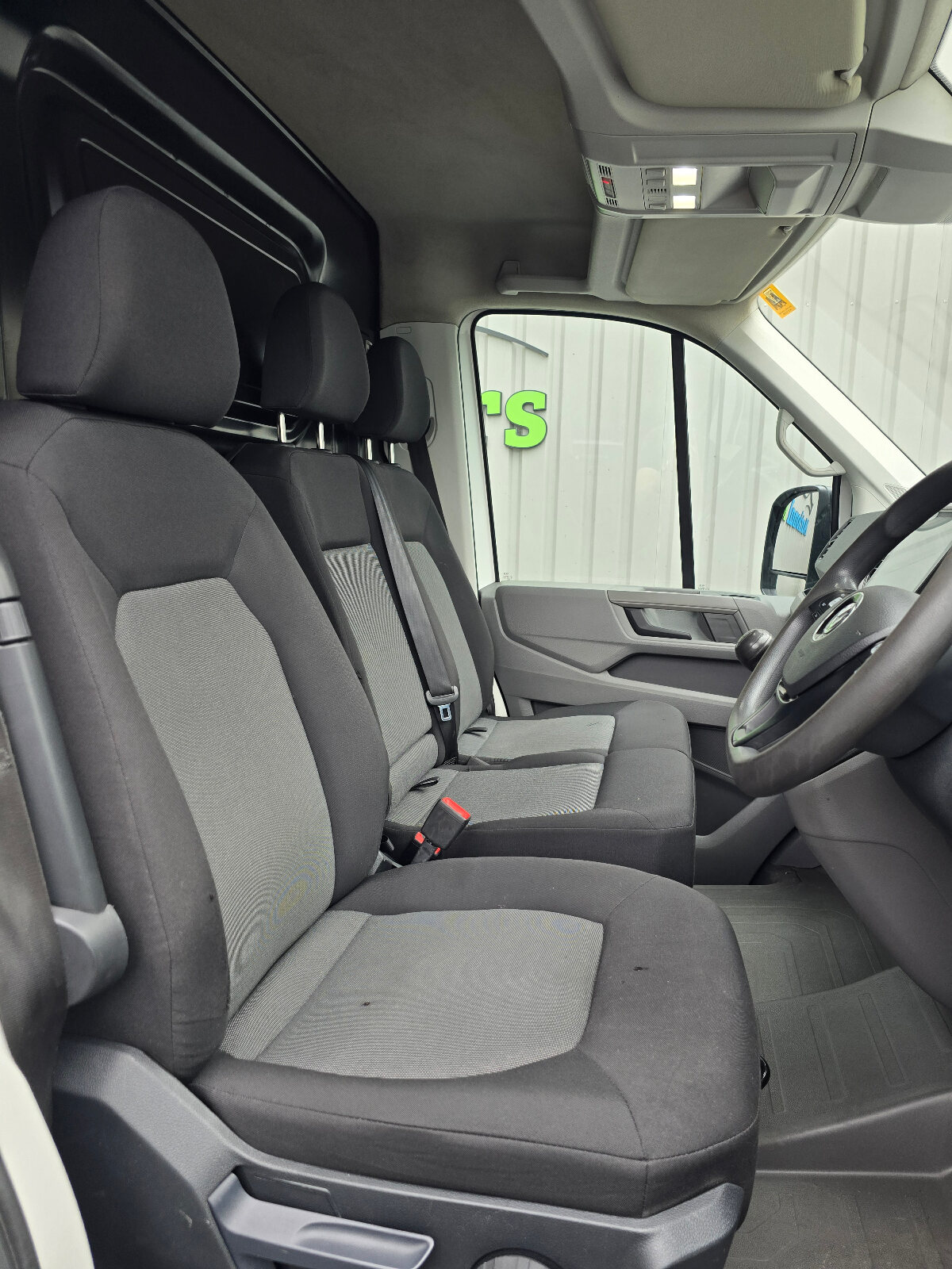 2023 Volkswagen Crafter 2.0D - Image 9