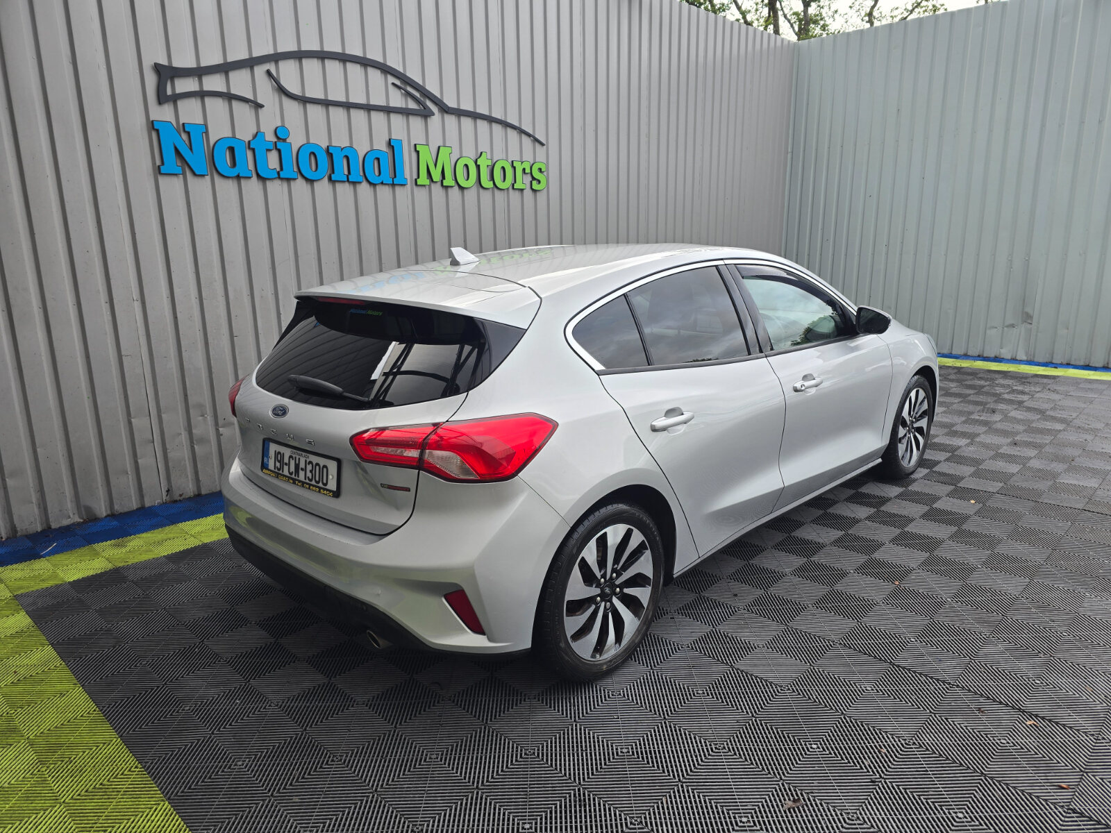 2019 Ford Focus 1.0 PETROL - Image 3