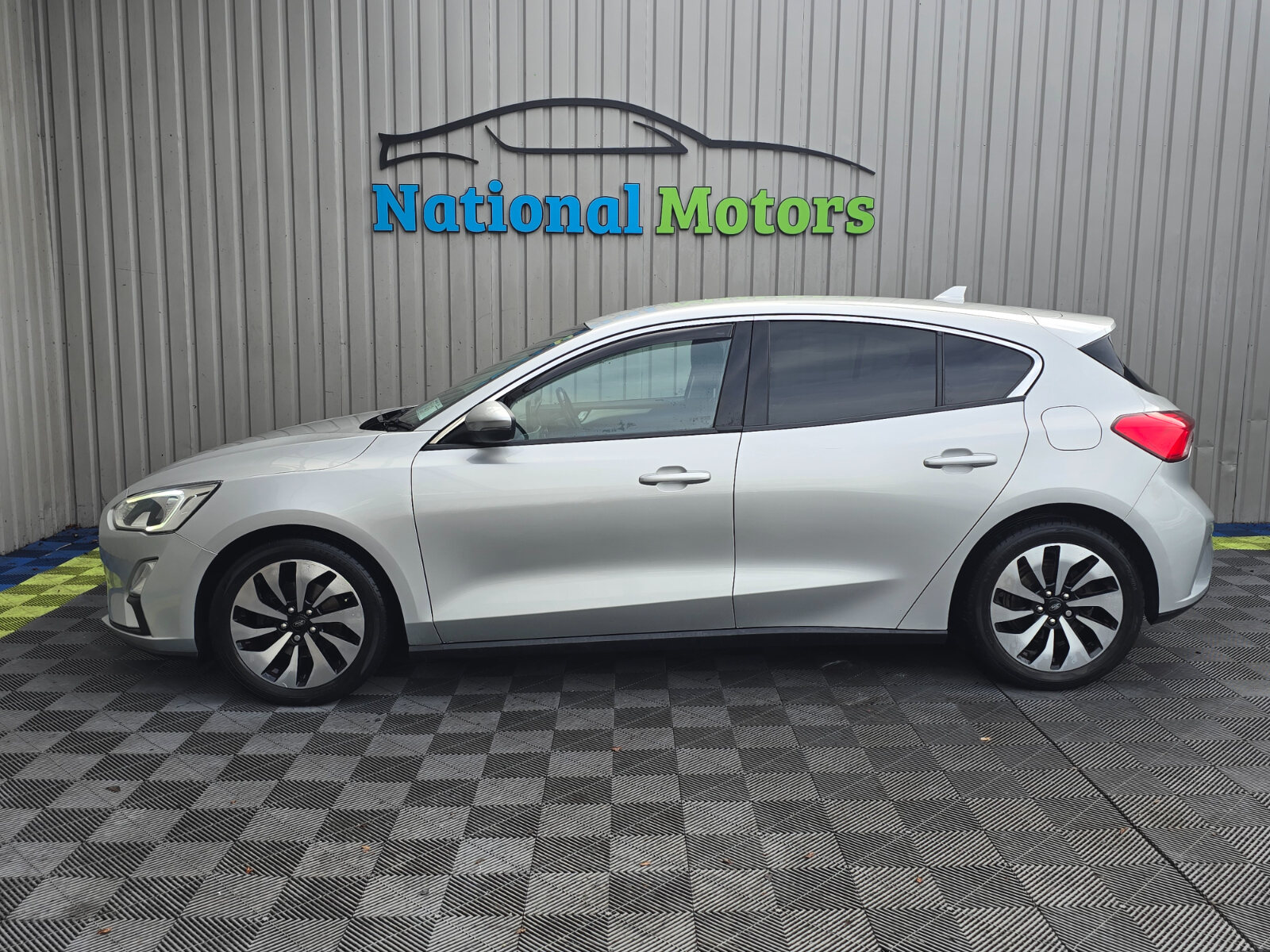 2019 Ford Focus 1.0 PETROL - Image 7