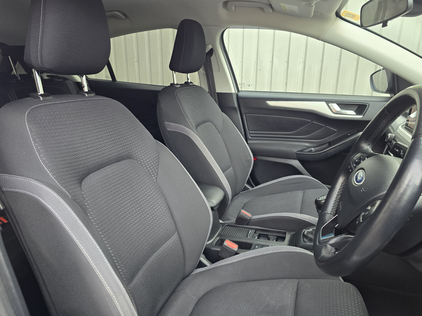 2019 Ford Focus 1.0 PETROL - Image 12