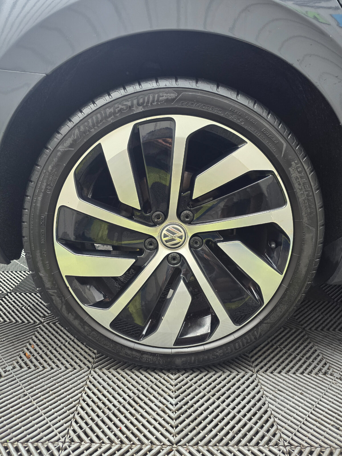 2018  Volkswagen Arteon 2.0TDI R-LINE - Image 10