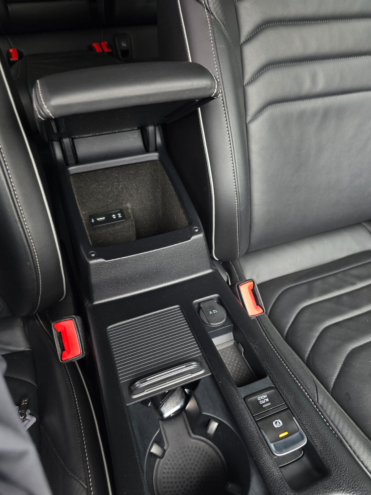 2018  Volkswagen Arteon 2.0TDI R-LINE - Image 16
