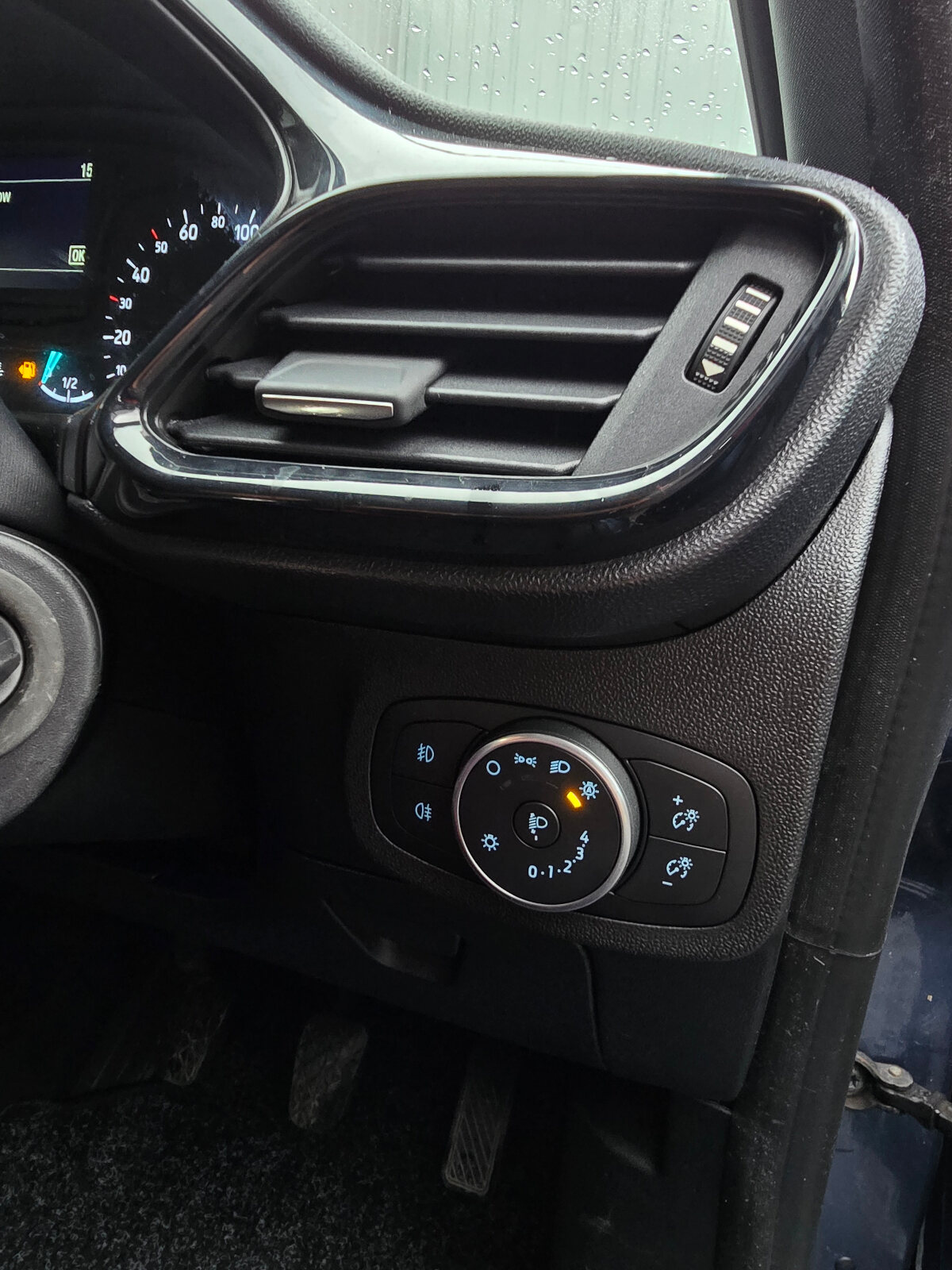 2019 Ford Fiesta 1.1 Petrol - Image 18