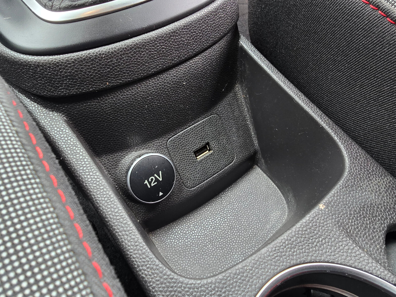 2017 Ford Fiesta ST-LINE 1.0 PETROL - Image 15