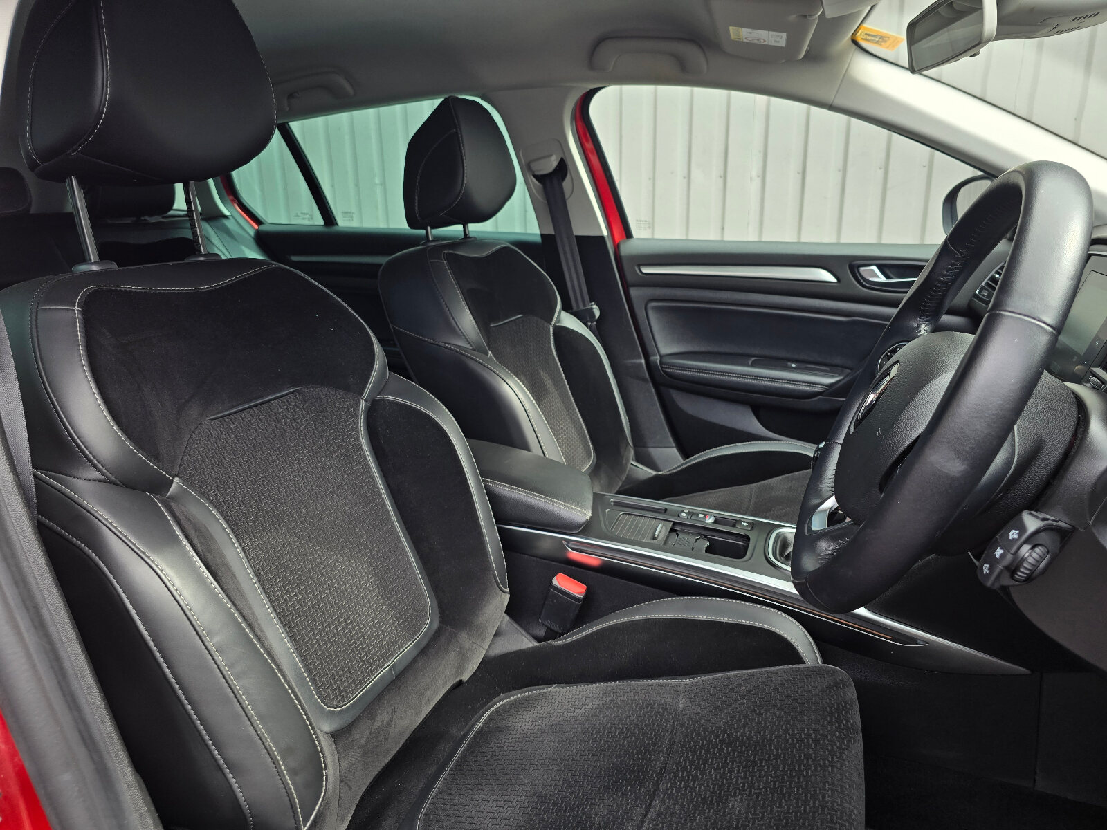 2018 Renault Megane 1.5 dCi DYNAMIQUE NAV - Image 12