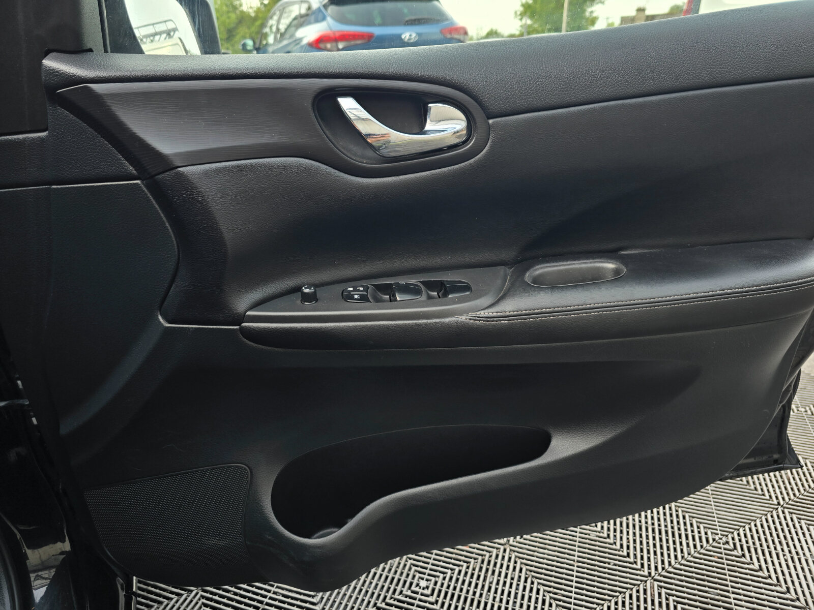 2016 Nissan Pulsar 1.5 DCI SV - Image 18