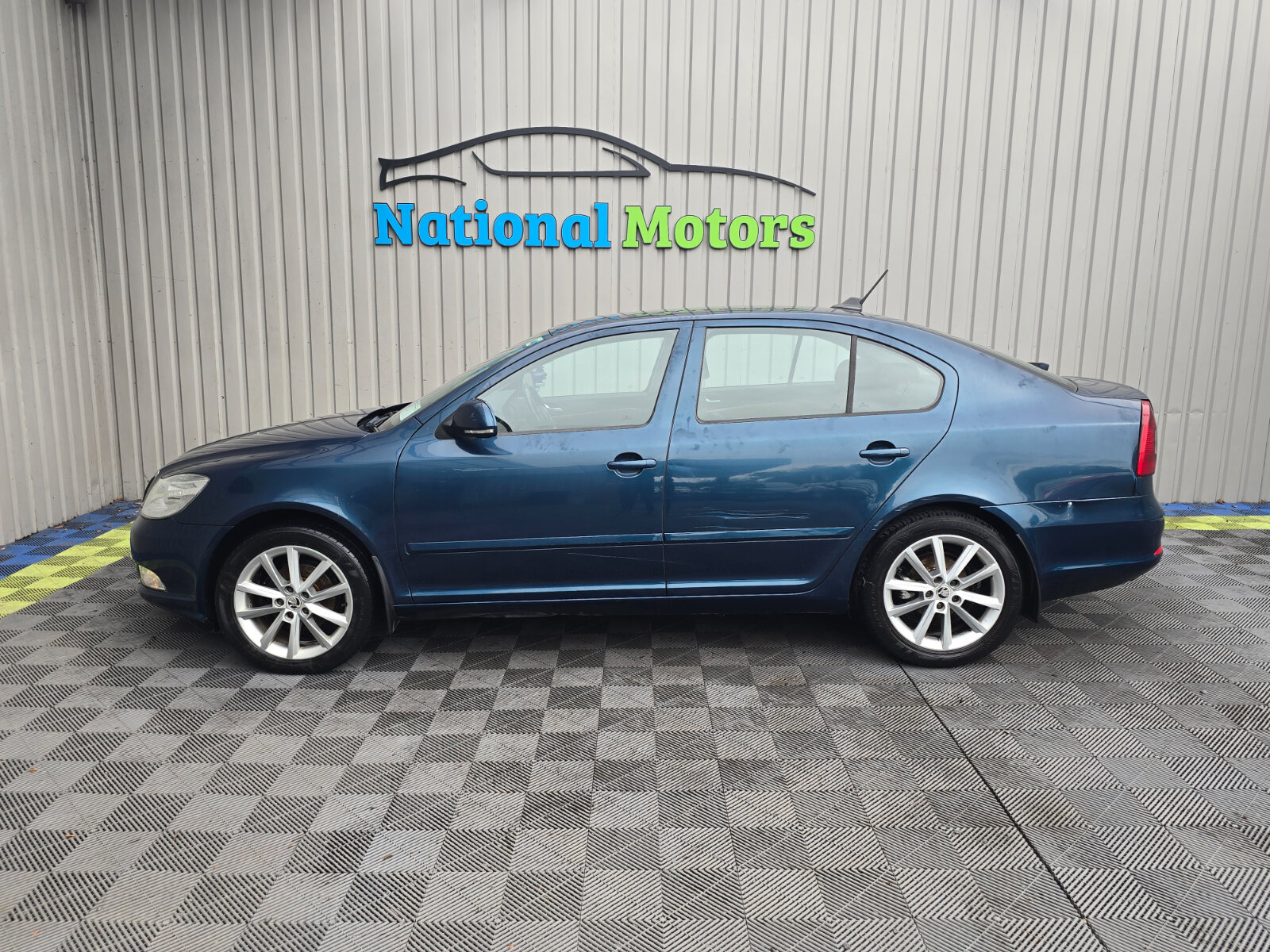 2012 Skoda Octavia 1.6 Elegance - Image 5