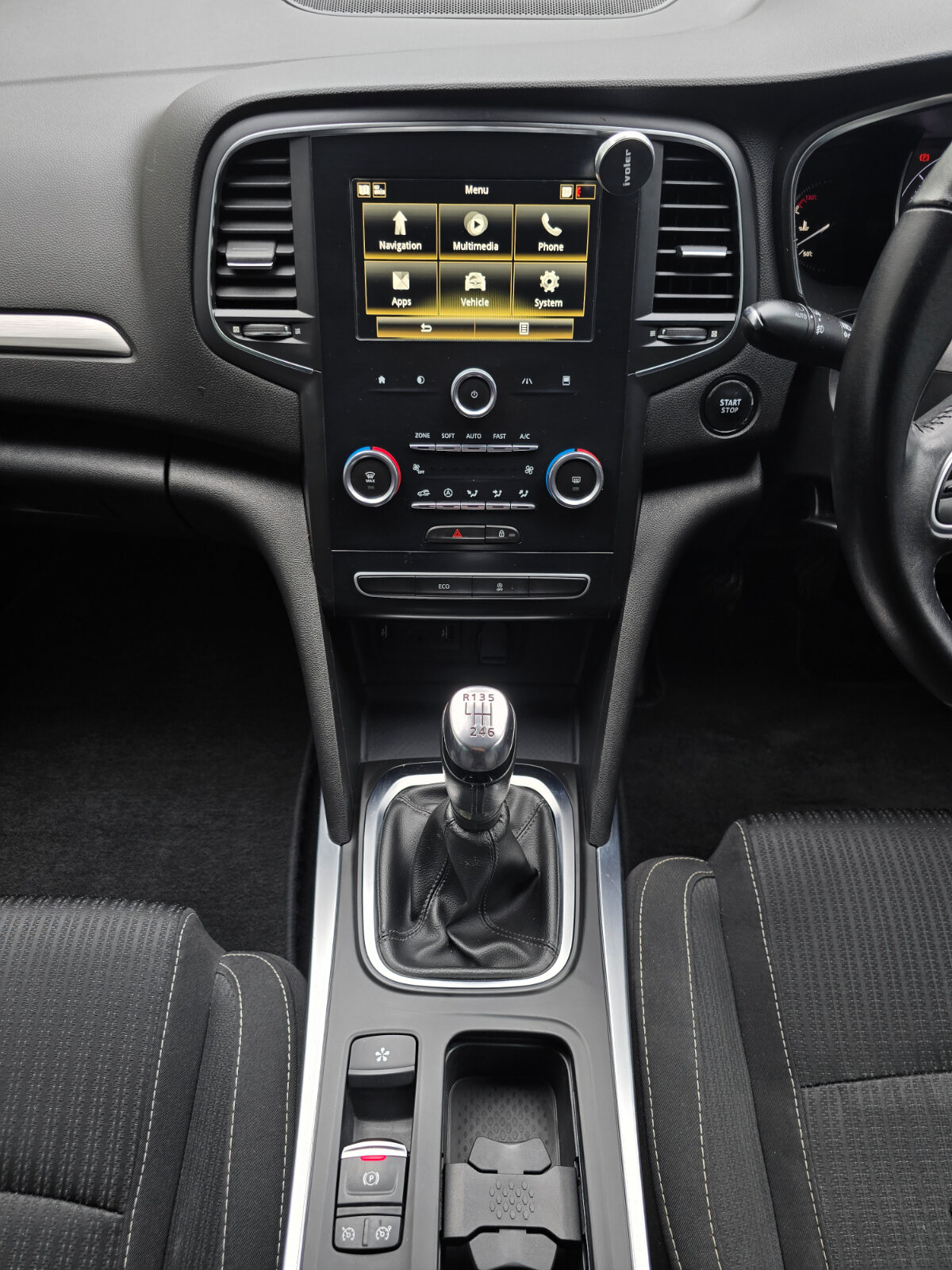 2019 Renault Megane 1.5 dCi ICONIC - Image 11