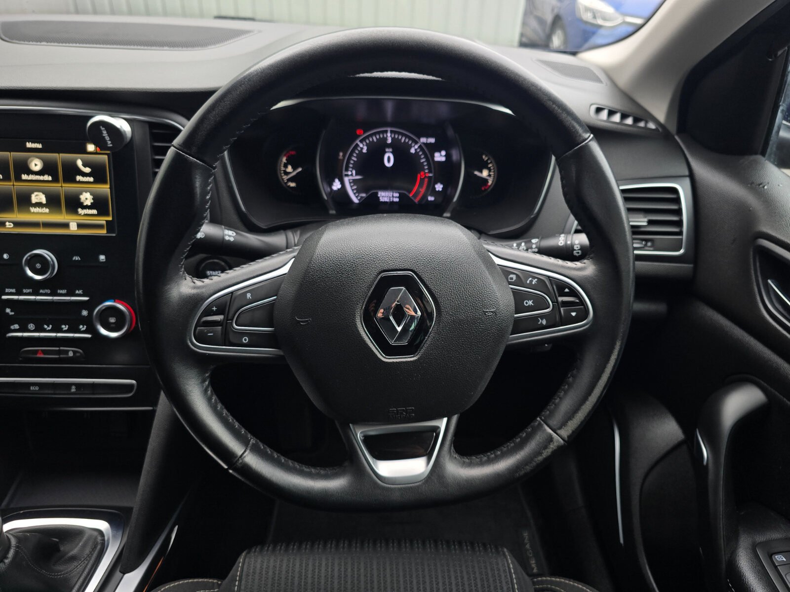 2019 Renault Megane 1.5 dCi ICONIC - Image 17