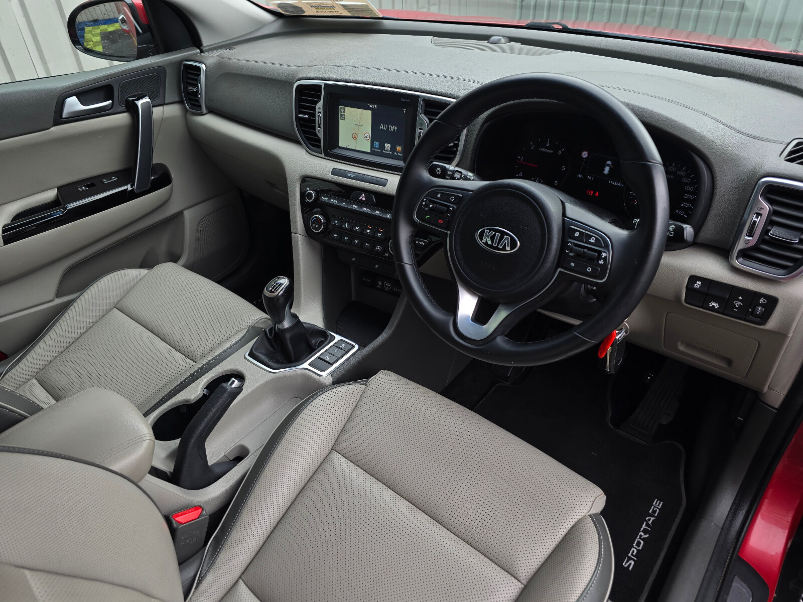 2018 Kia Sportage 1.7 PLATINUM - Image 13